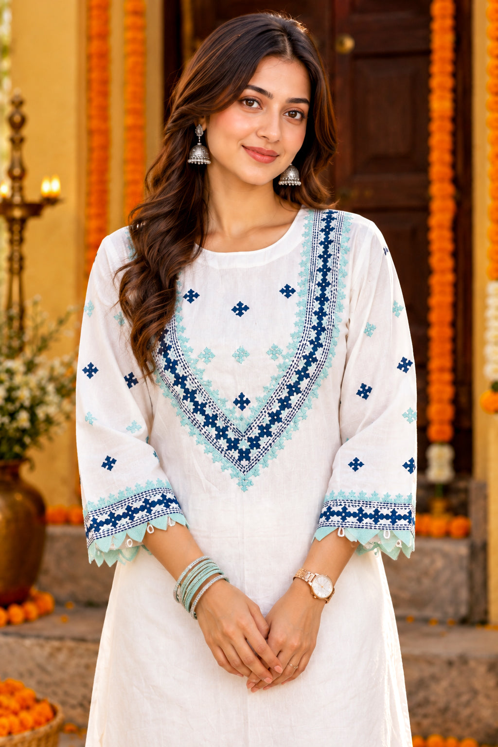 Off White Kutch Hand Embroidery Cotton Kurta