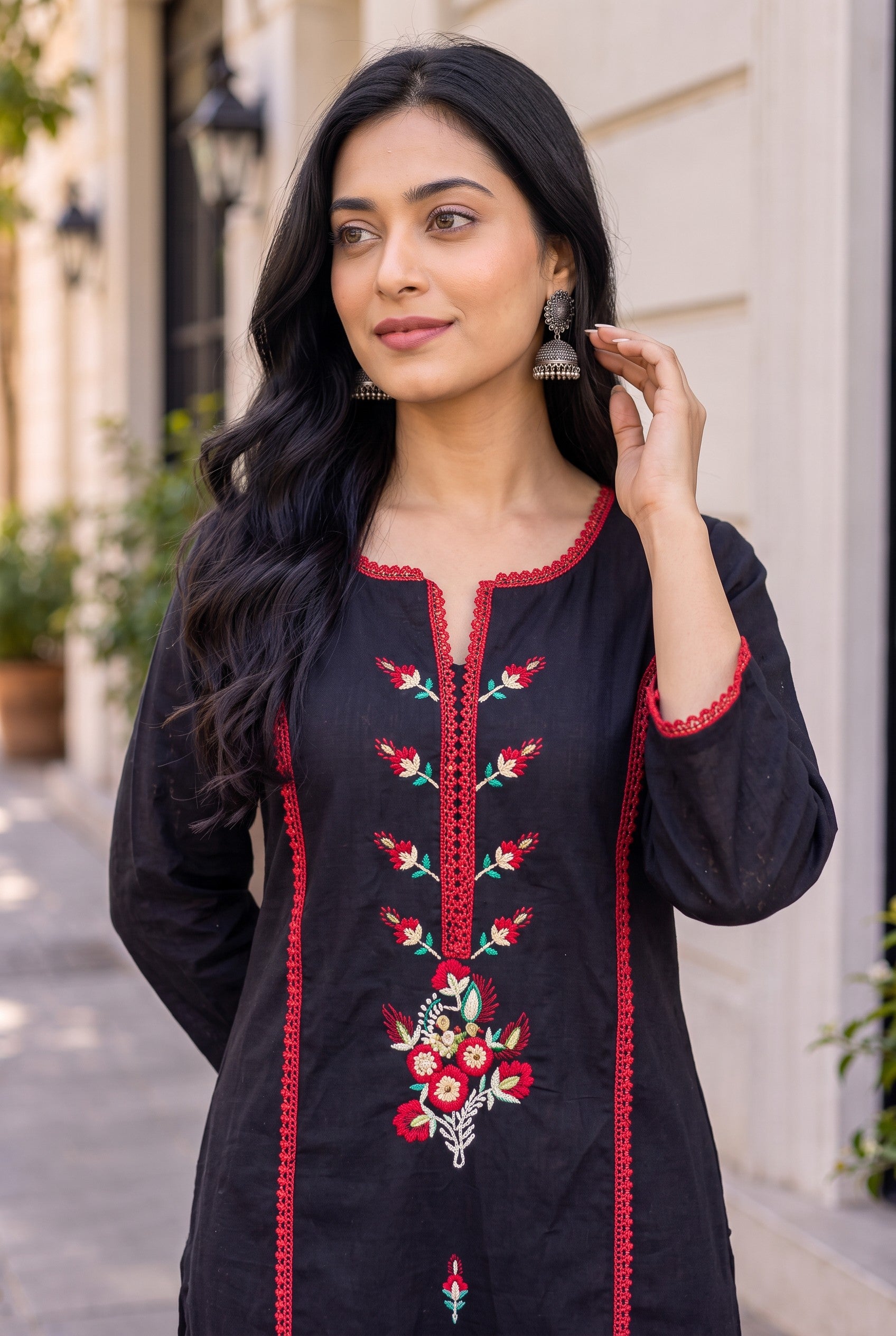 Black Cotton Embroidered Long Kurta