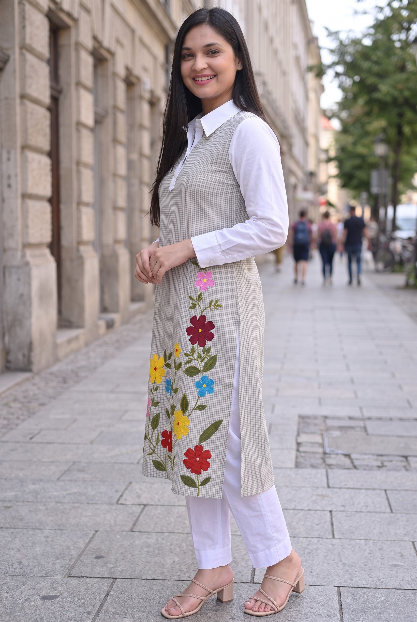 Applique Embroidered Check Cotton Kurta