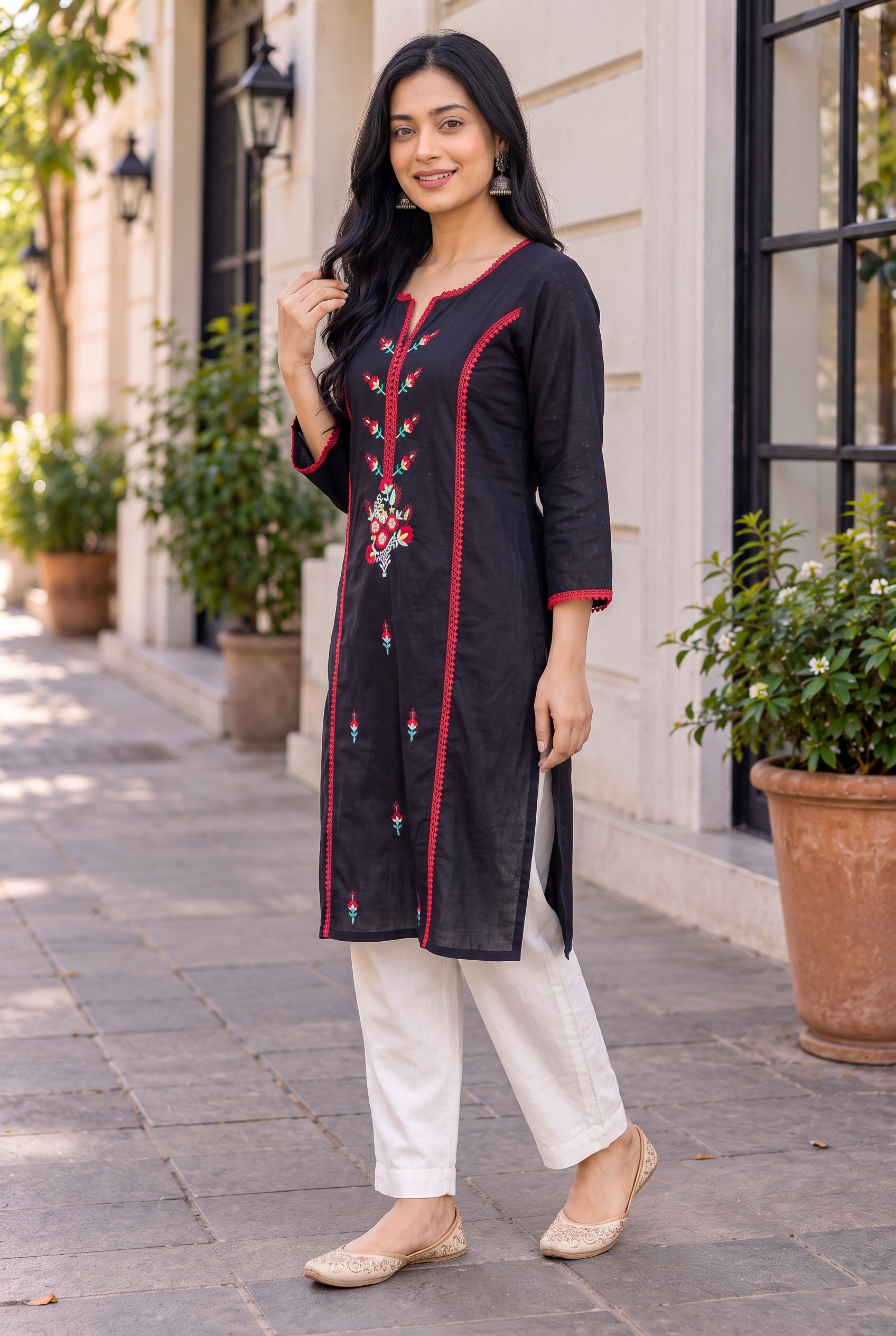 Black Cotton Embroidered Long Kurta