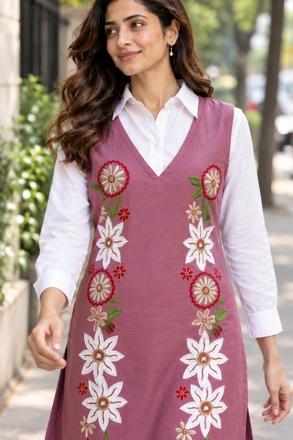 Onion Pink Emebroidered Cotton Kurta