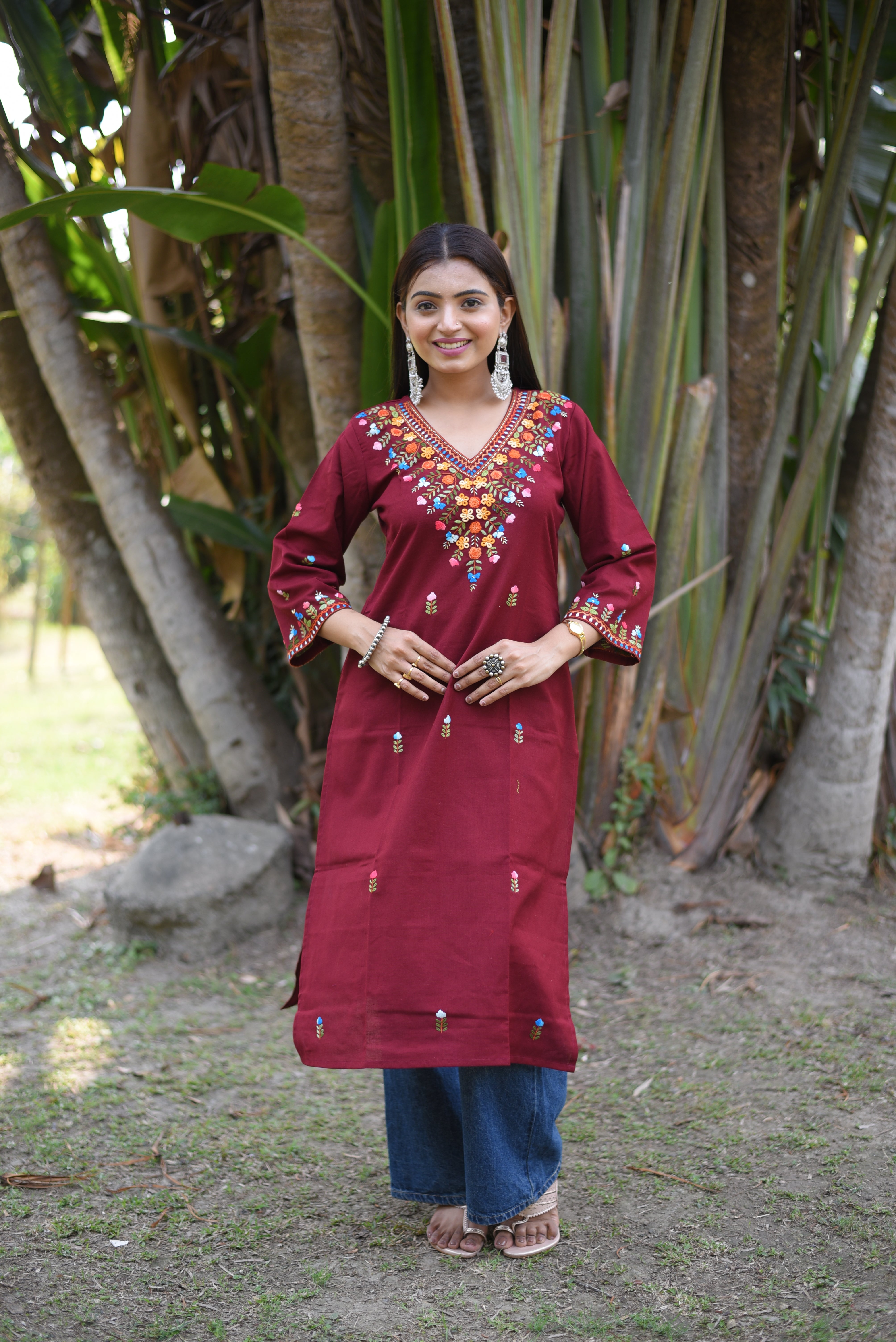 Maroon V-Neck Hand Embroidered Cotton Kurta