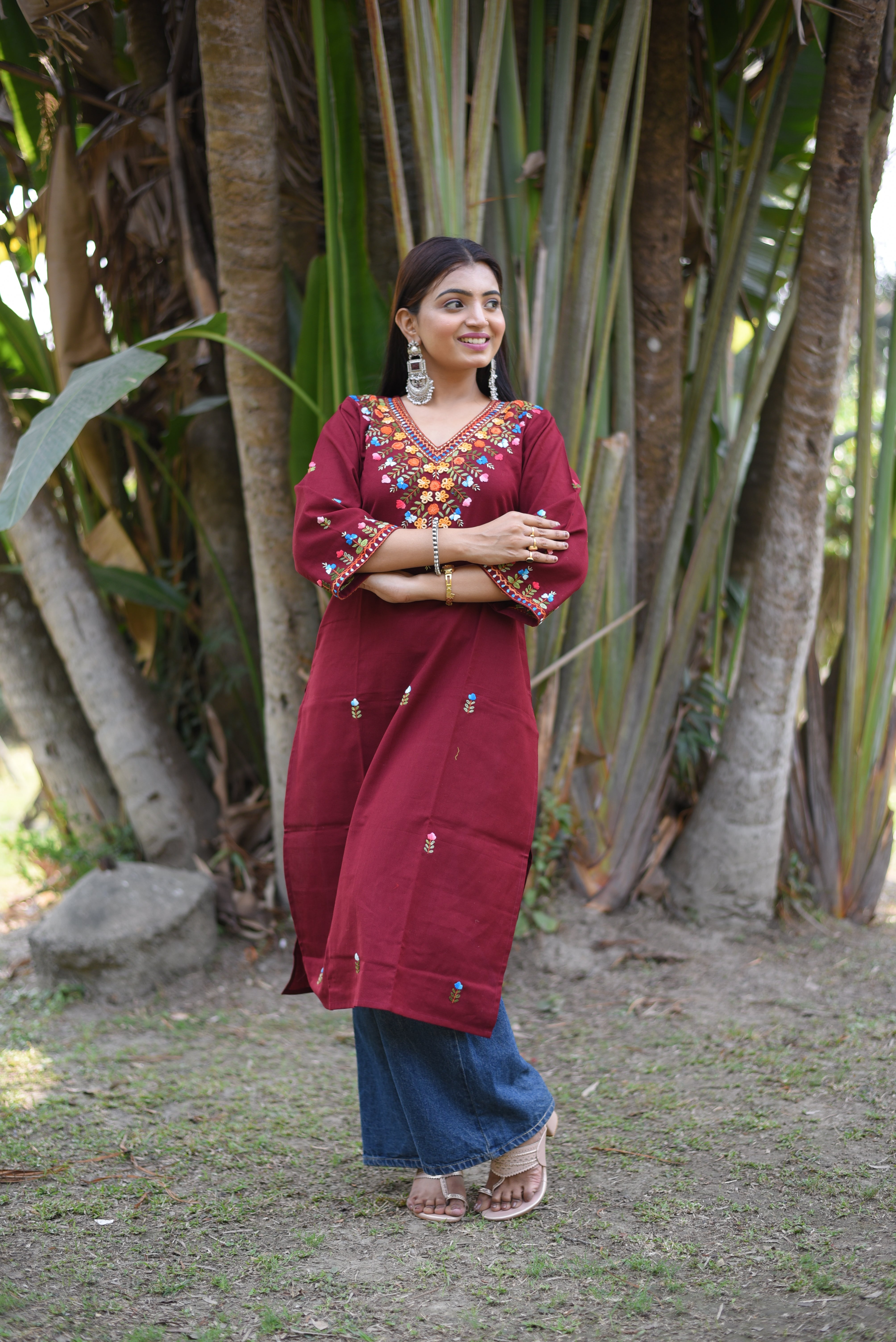 Maroon V-Neck Hand Embroidered Cotton Kurta