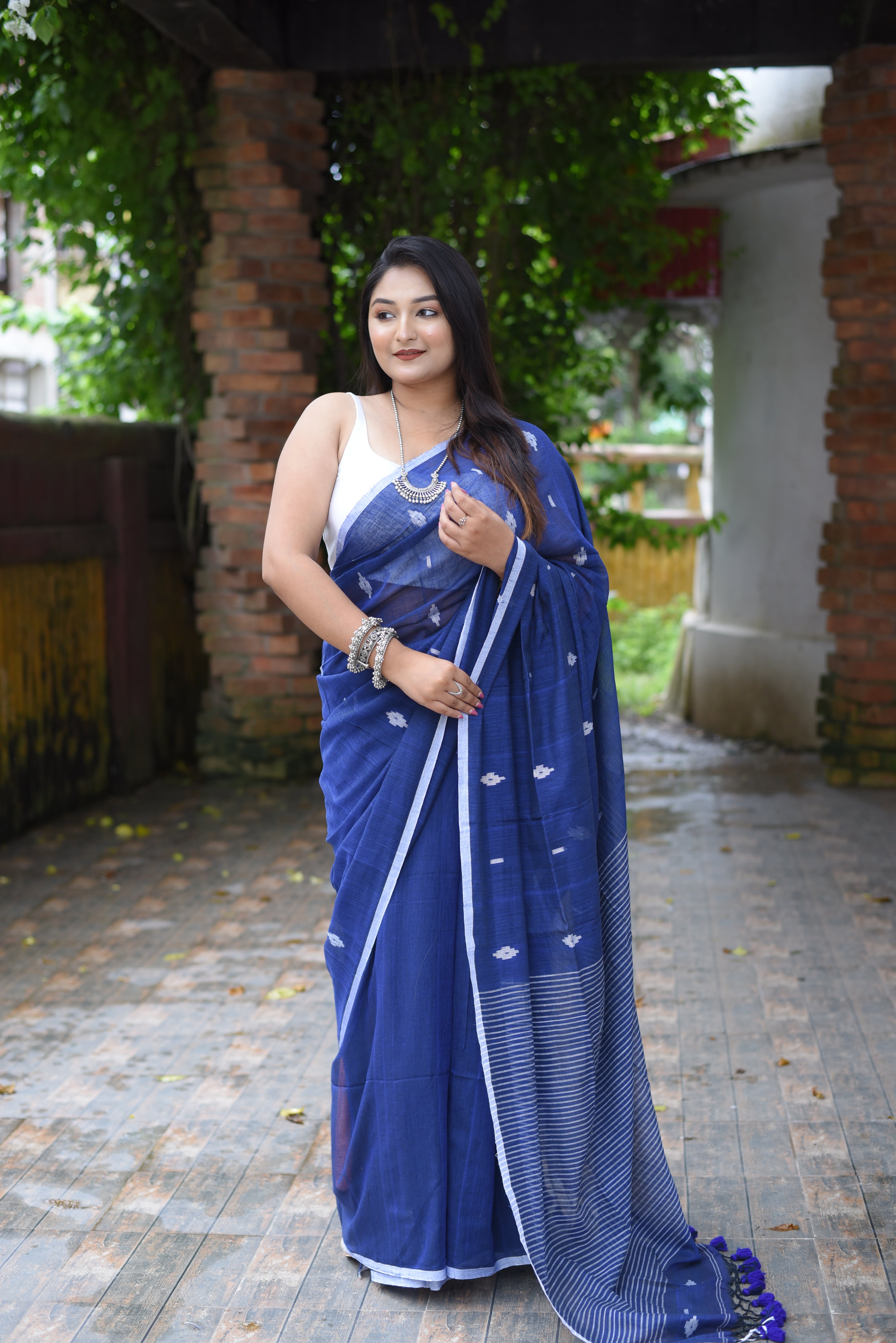 Blue Mulmul Cotton Hand Weaving Jamdani Saree