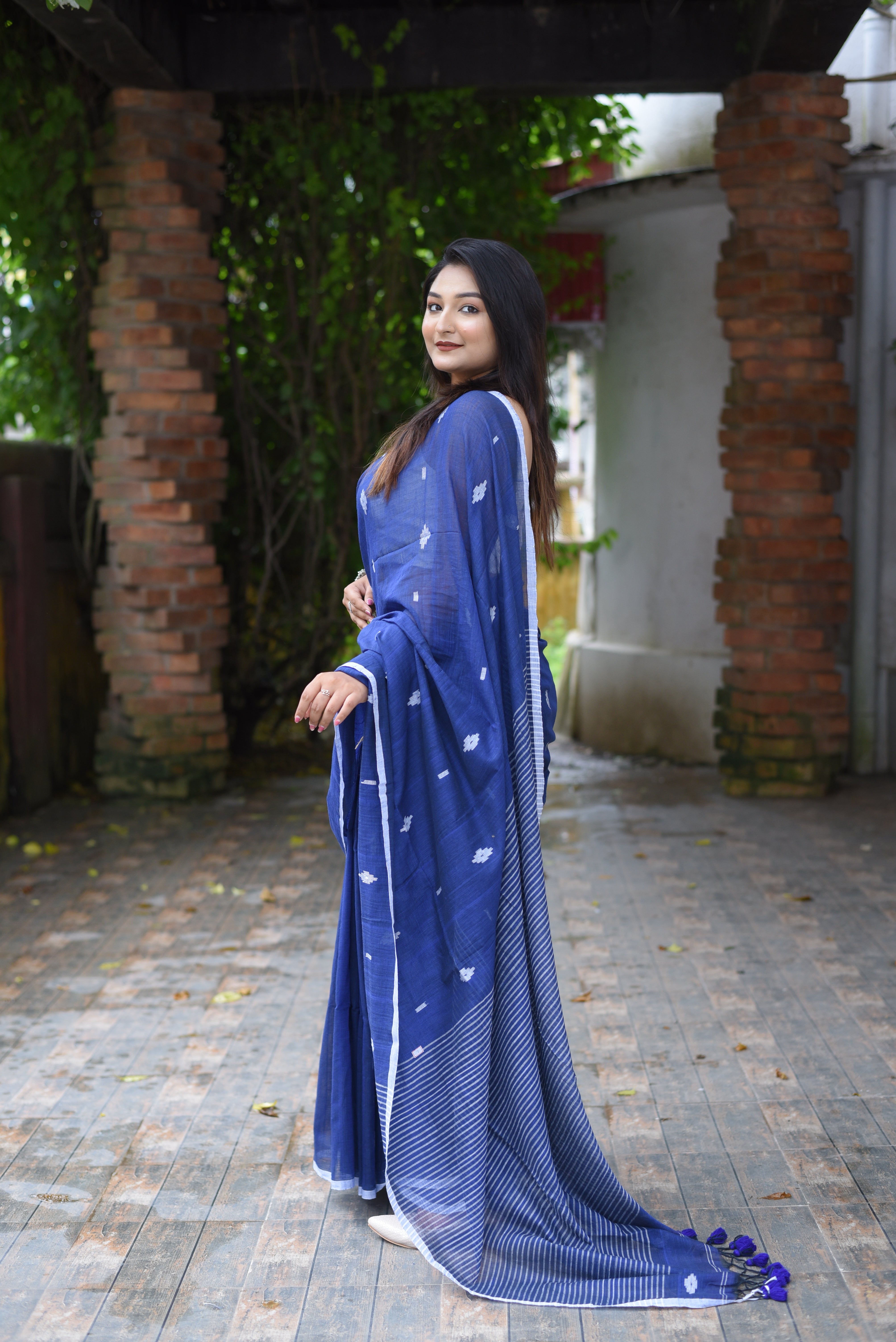 Blue Mulmul Cotton Hand Weaving Jamdani Saree