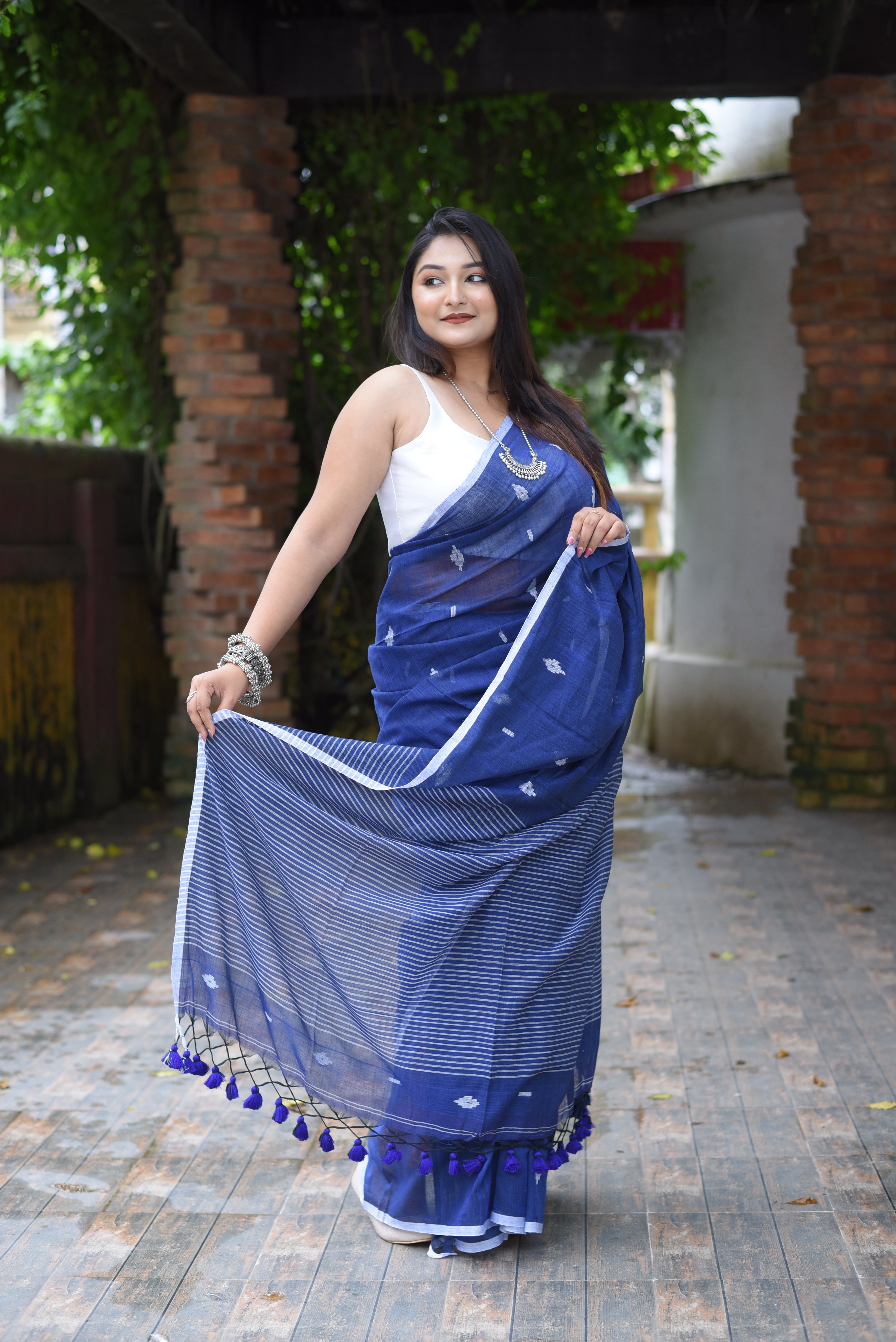 Blue Mulmul Cotton Hand Weaving Jamdani Saree