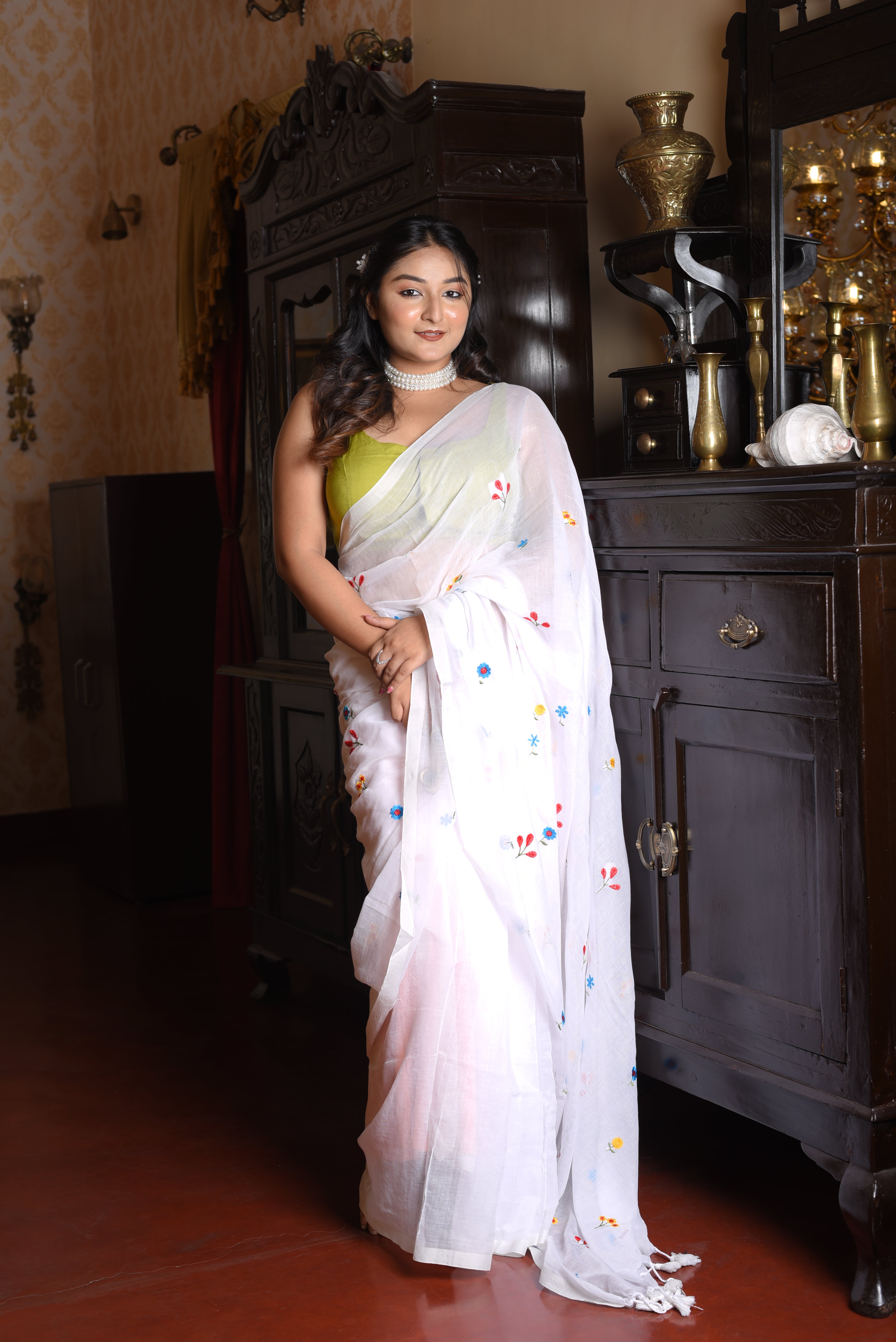 White Mulmul Cotton Embroidery Saree