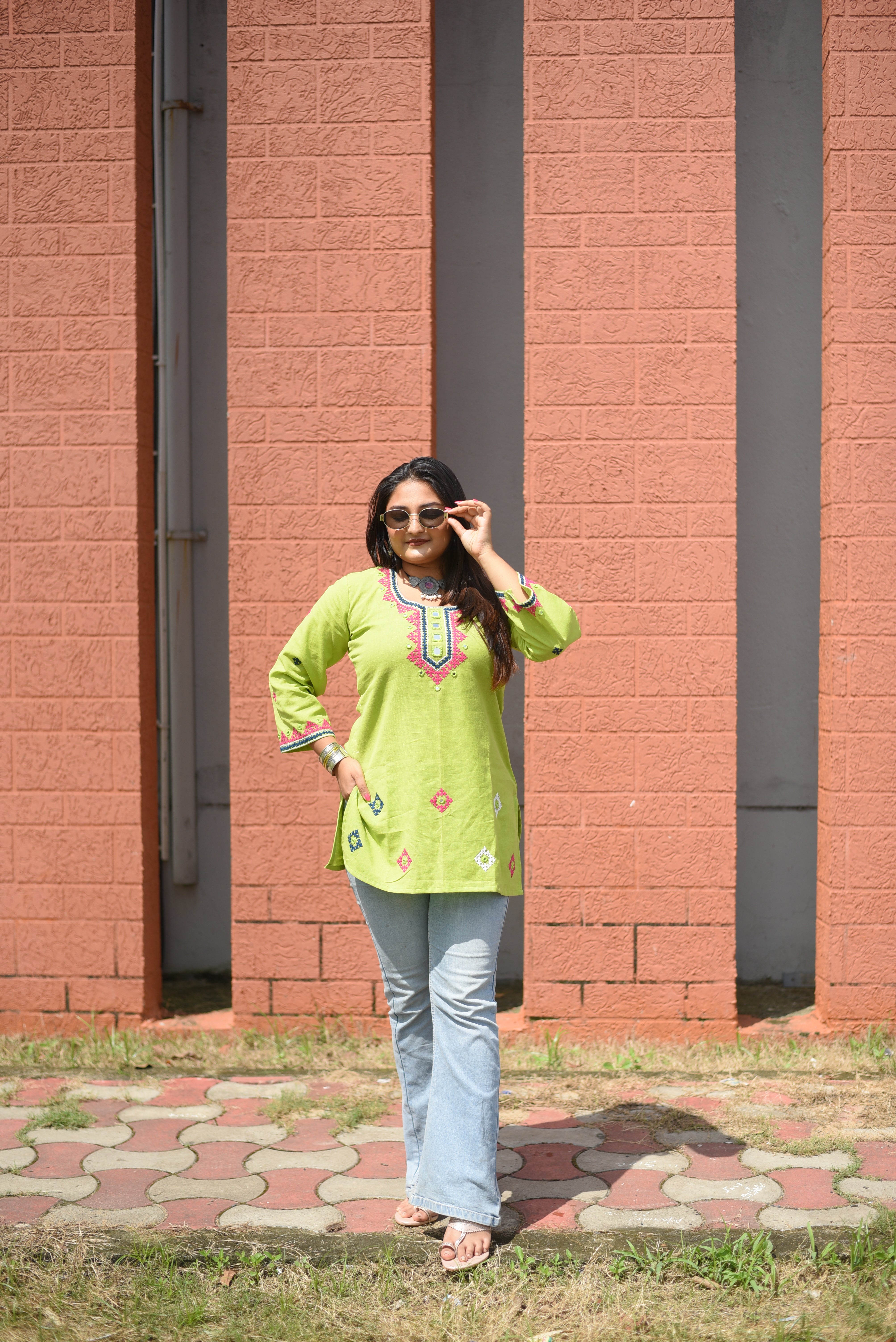 Green Color Kutch Hand Embroidered Mirror Work Kurta
