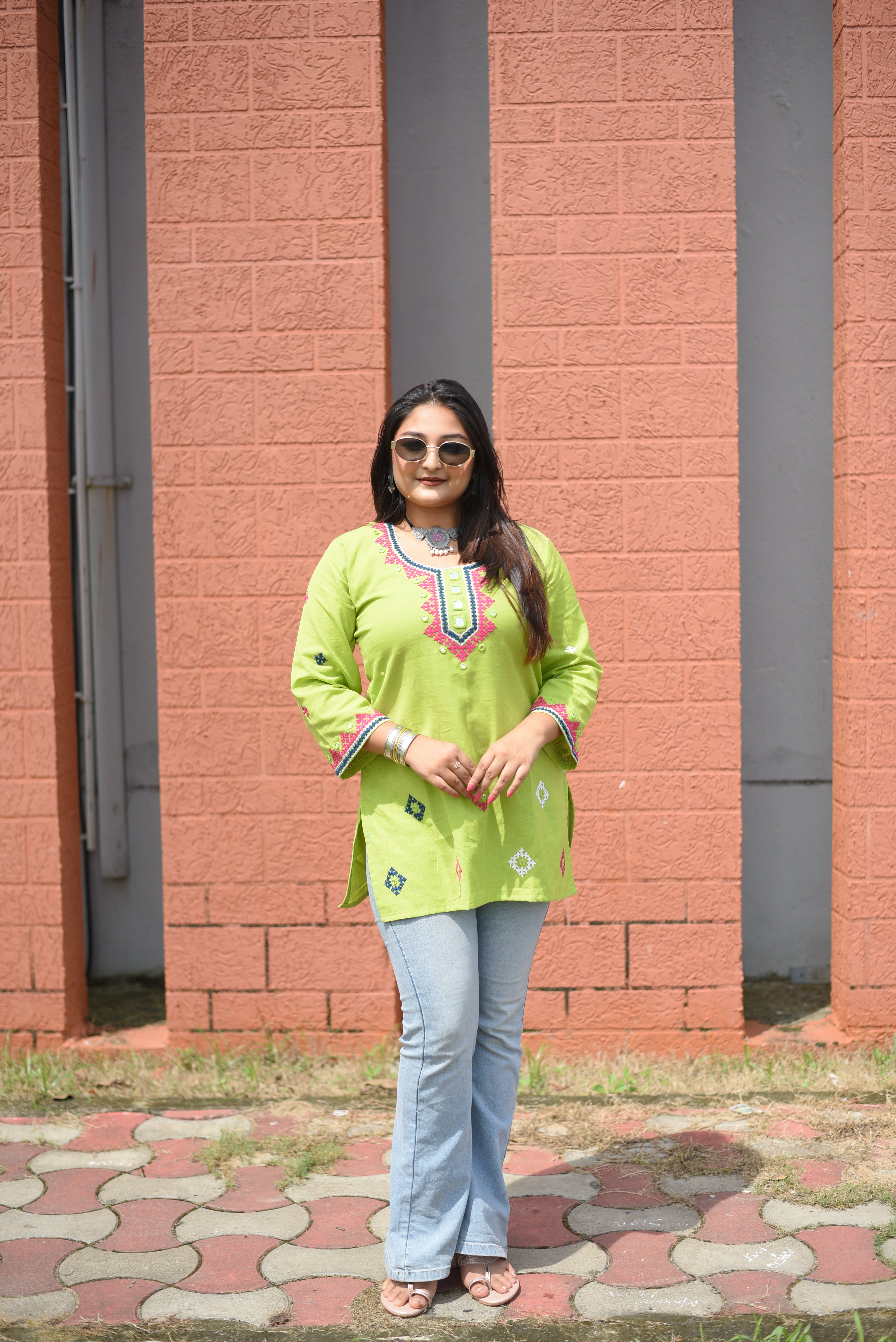 Green Color Kutch Hand Embroidered Mirror Work Kurta
