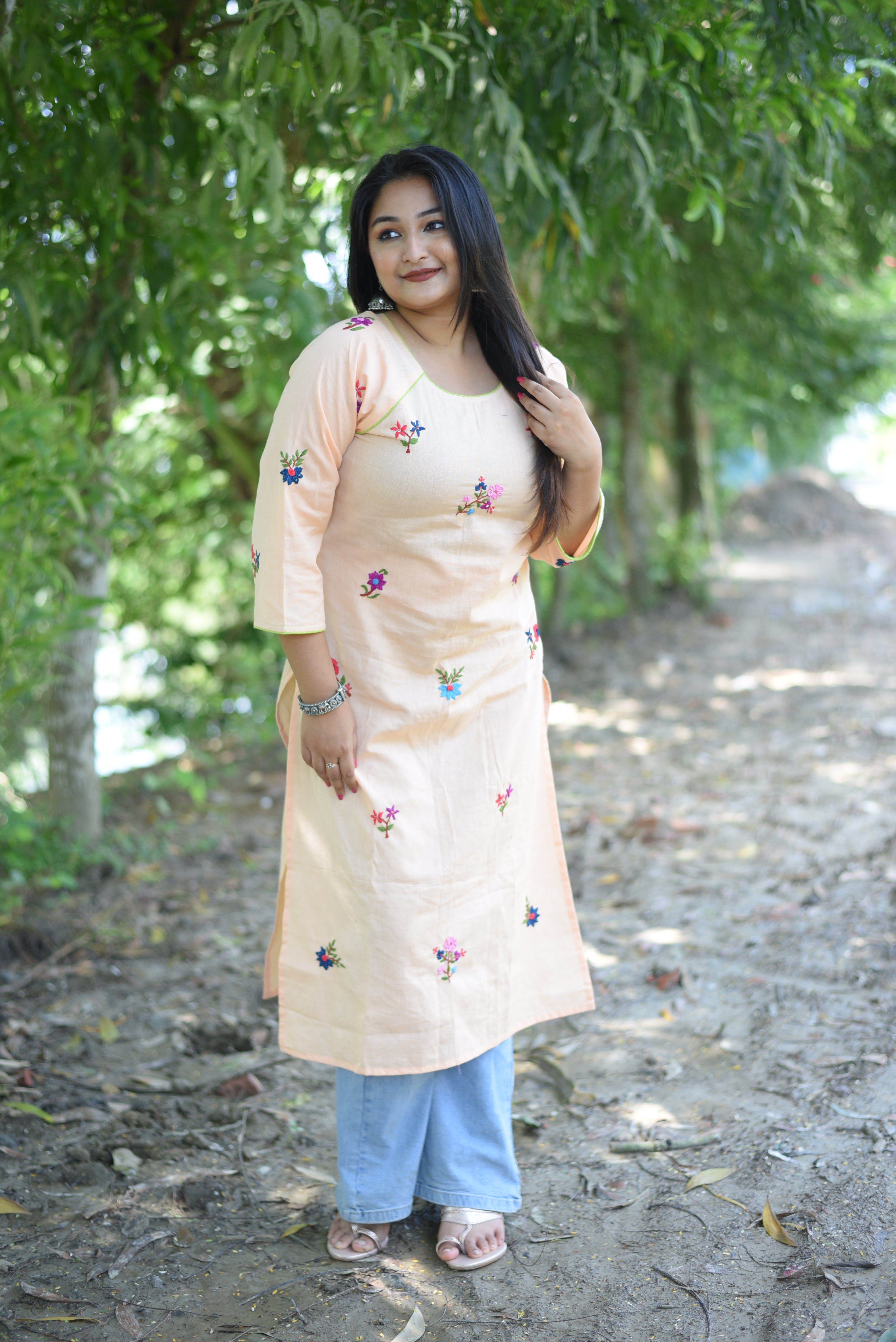 Peach Color Hand Embroidery Kurta
