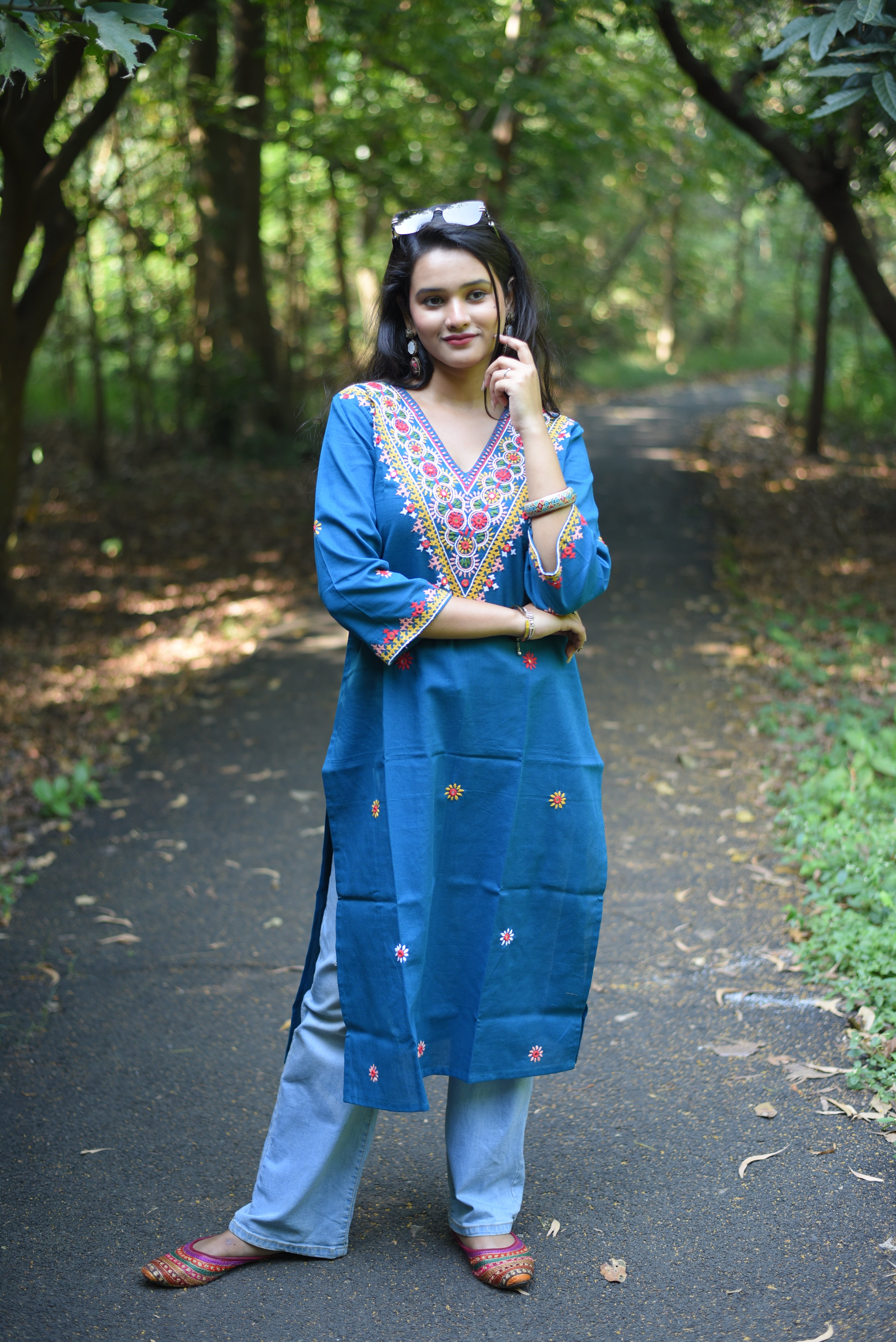 Turquise V Nack Kutch Embroidered Cotton Kurta