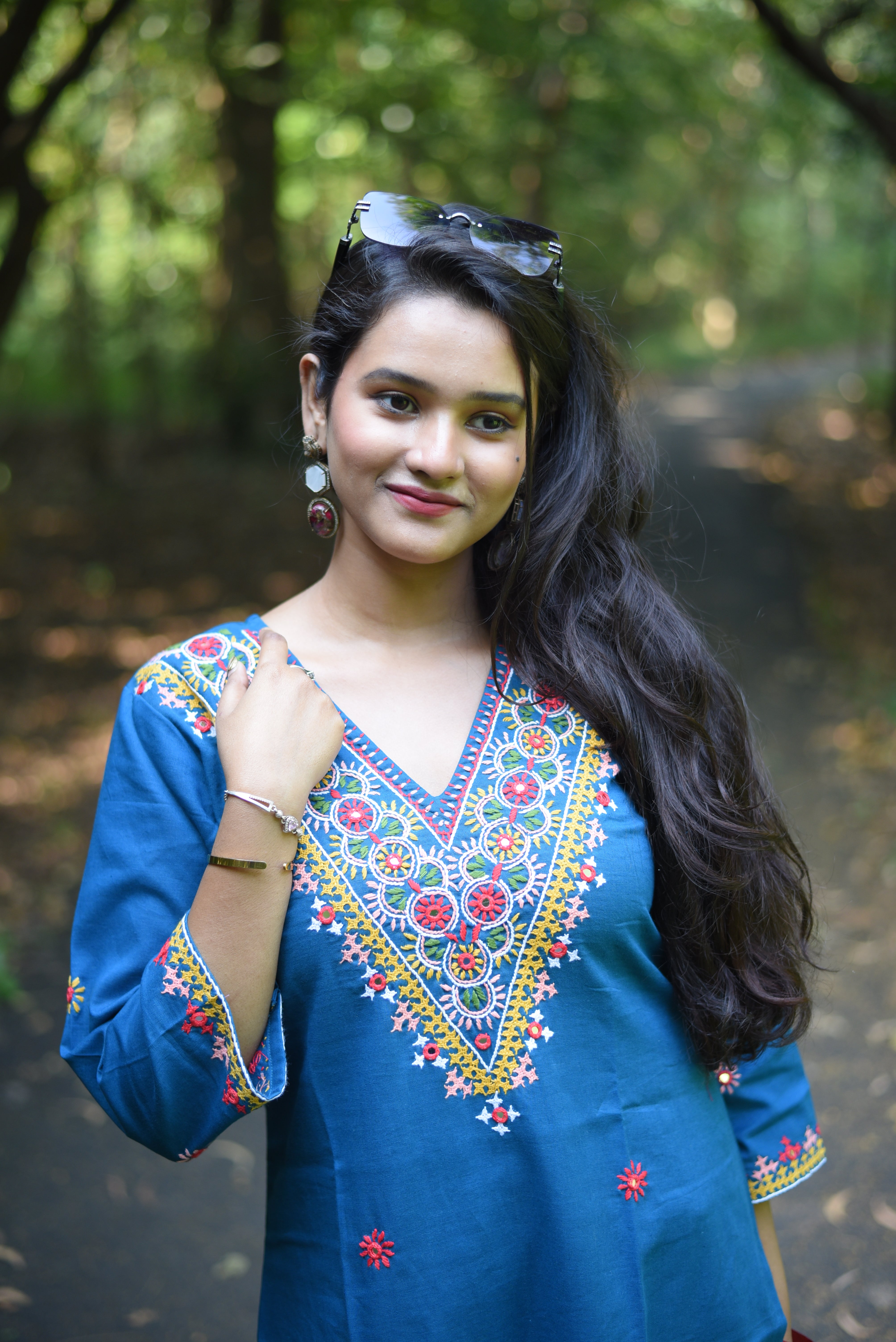 Turquise V Nack Kutch Embroidered Cotton Kurta