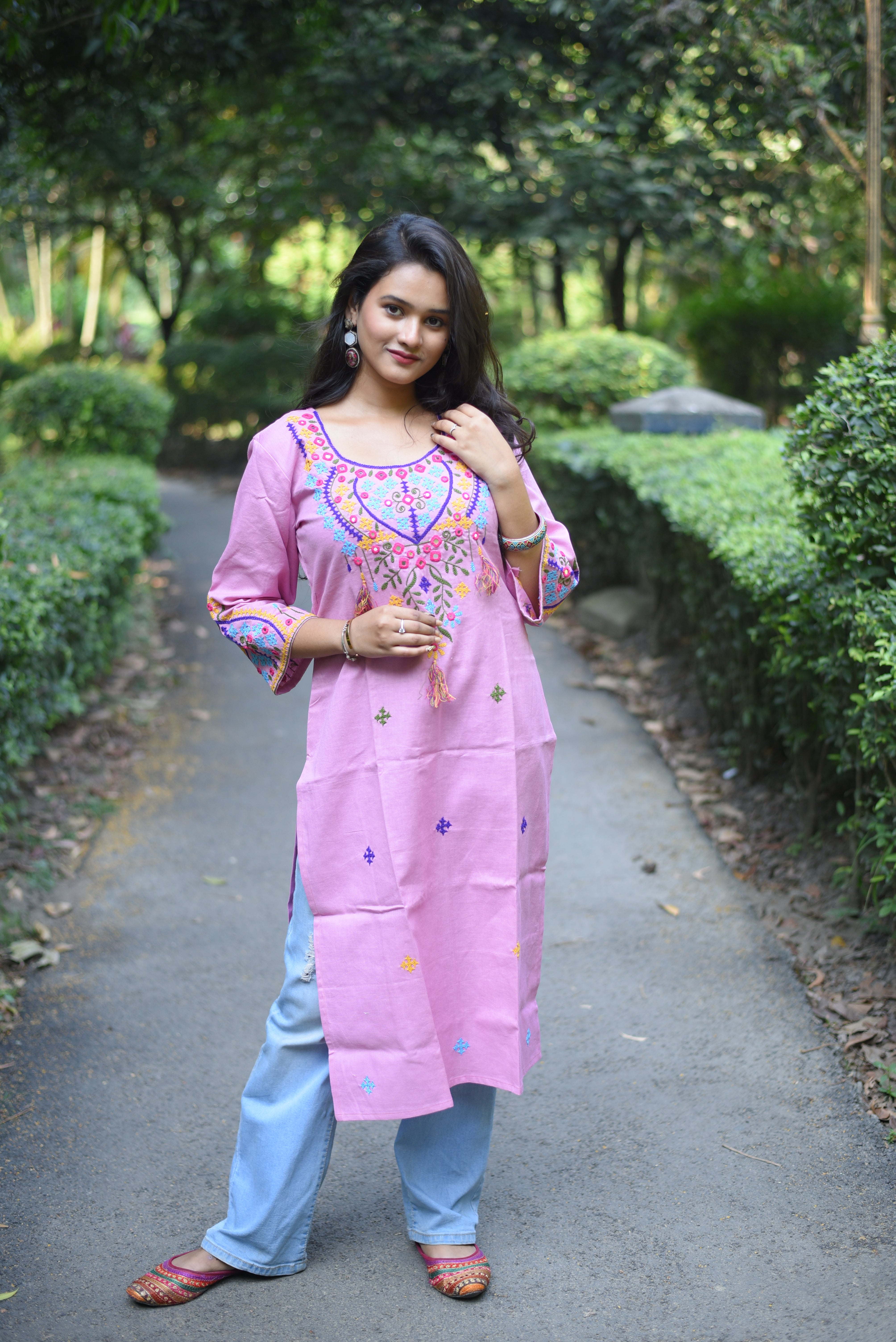 Pink Kutch Embroidery With Mirror Work Cotton Kurta