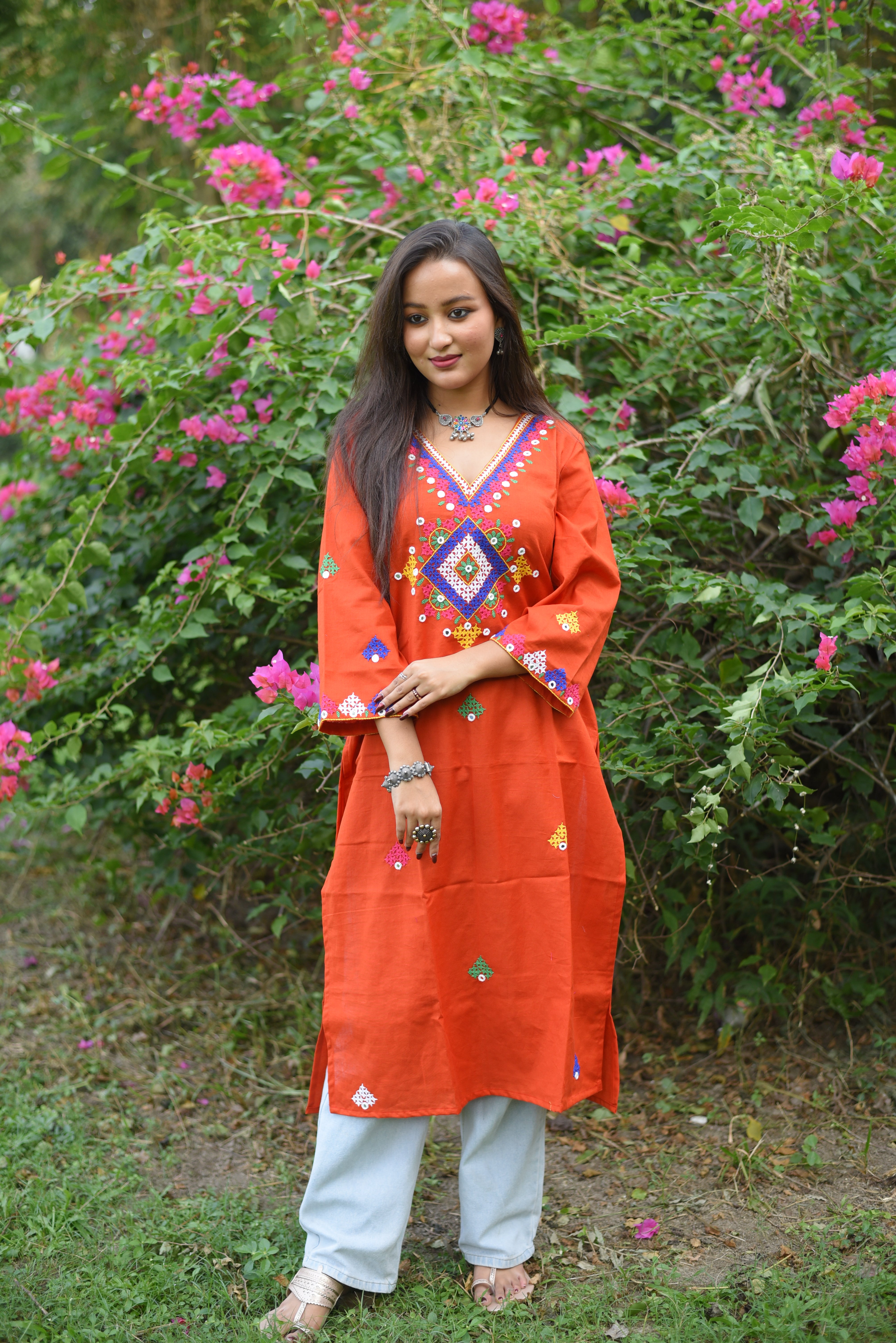Red Color Kutch Embroidery Cotton Kurta