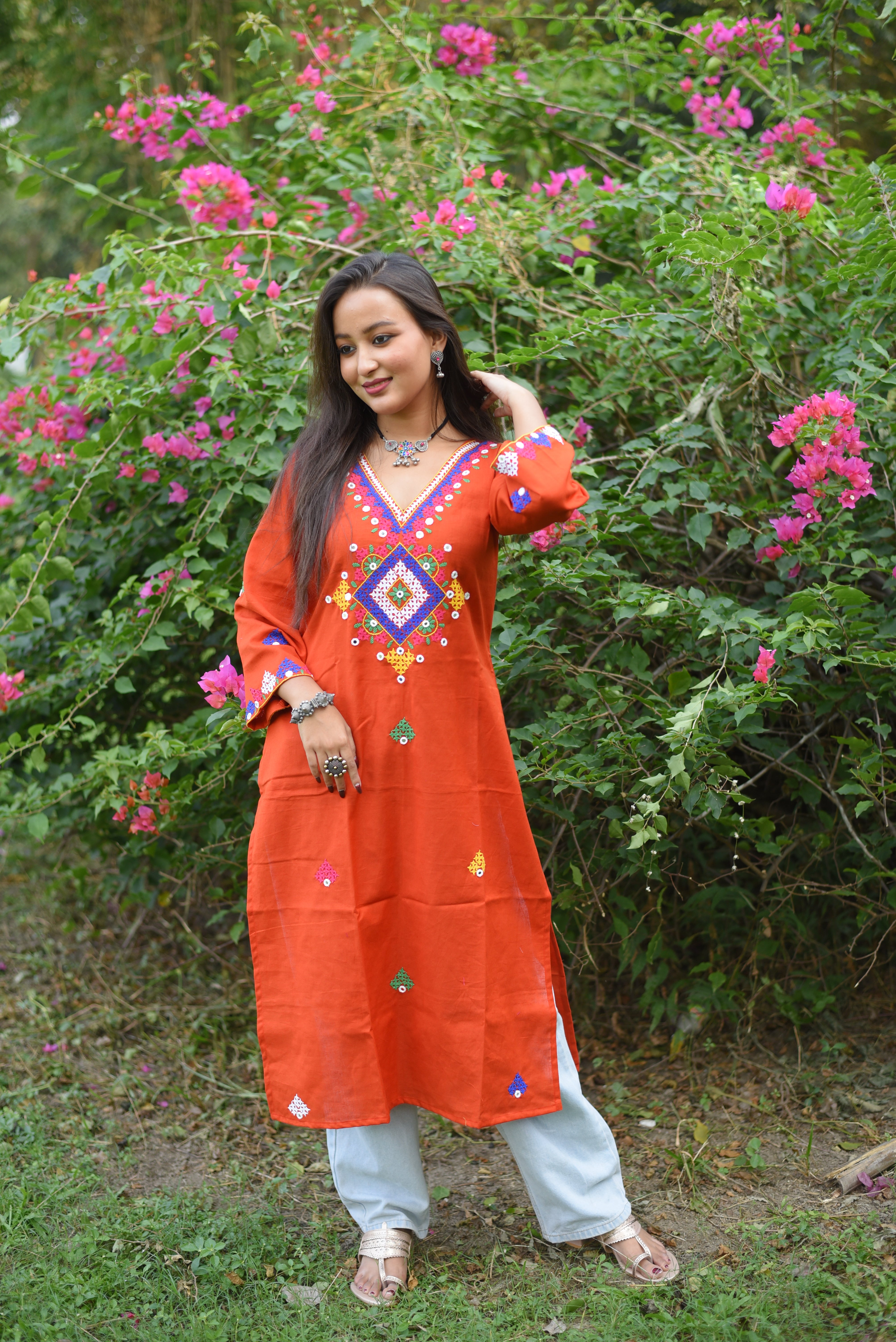 Red Color Kutch Embroidery Cotton Kurta