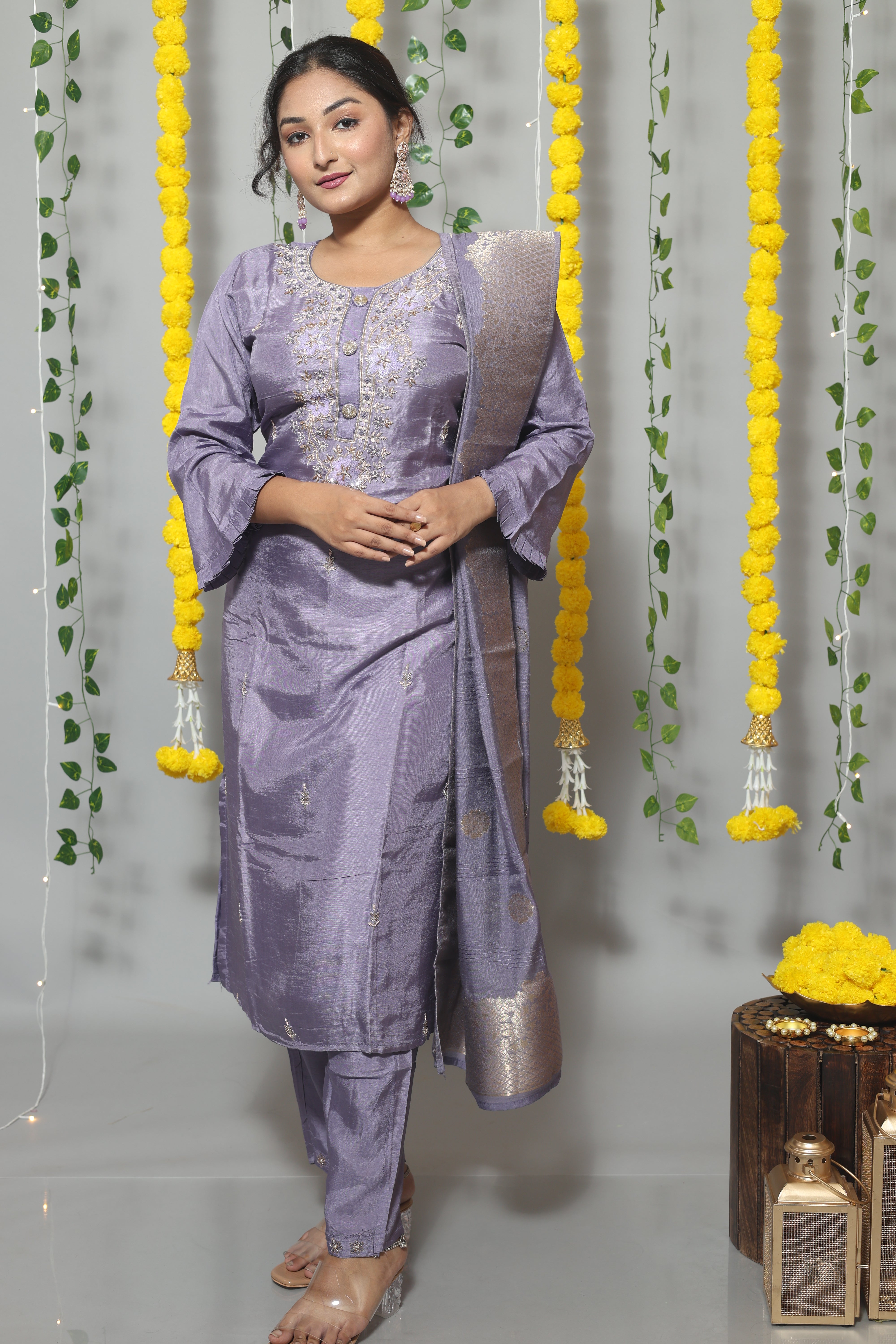 Lavender Dola Silk Suit Set With Benarasi Dupatta