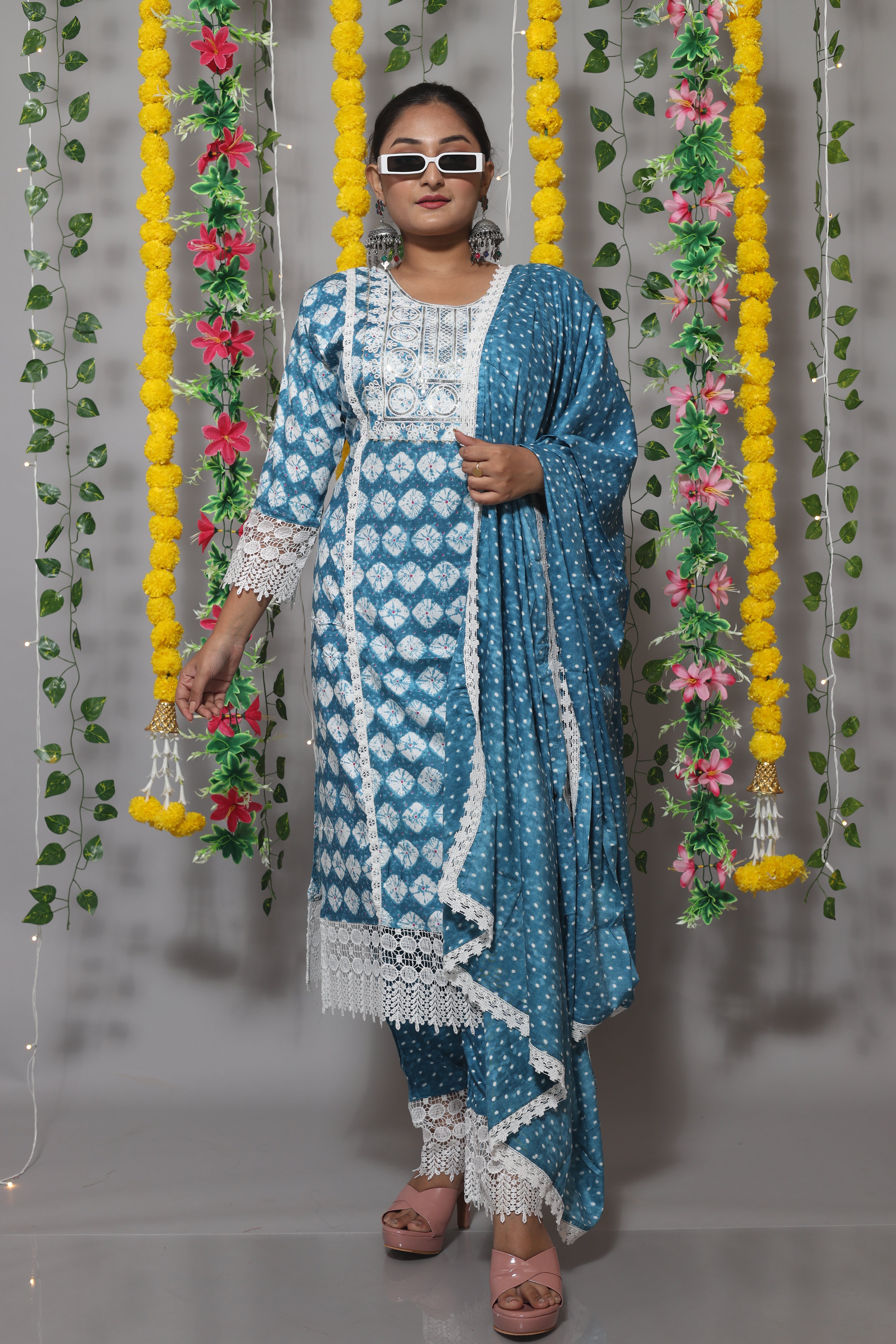 Floral blue cotton suit set with elegant design