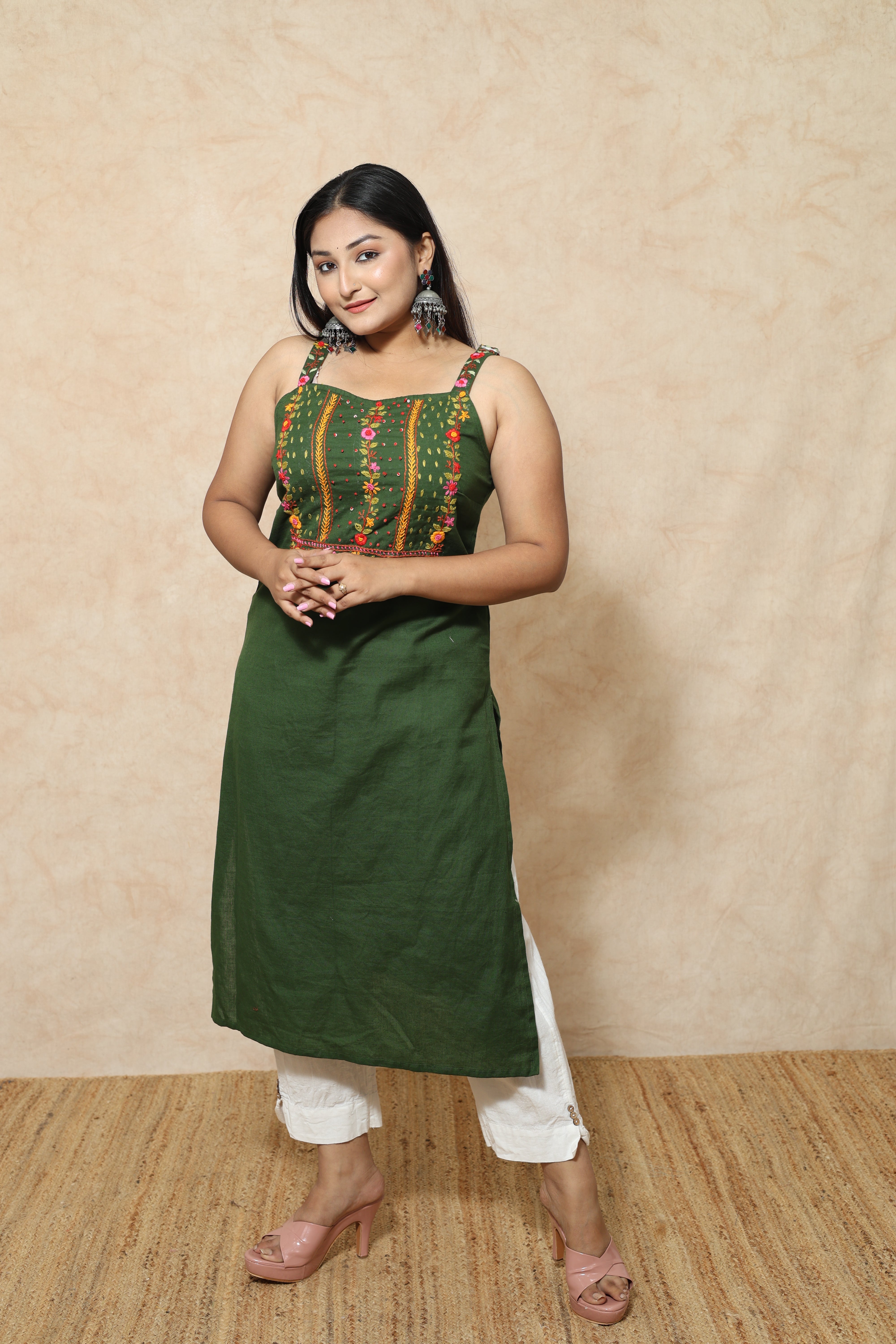 Hand Embroidery Green Color Kurta
