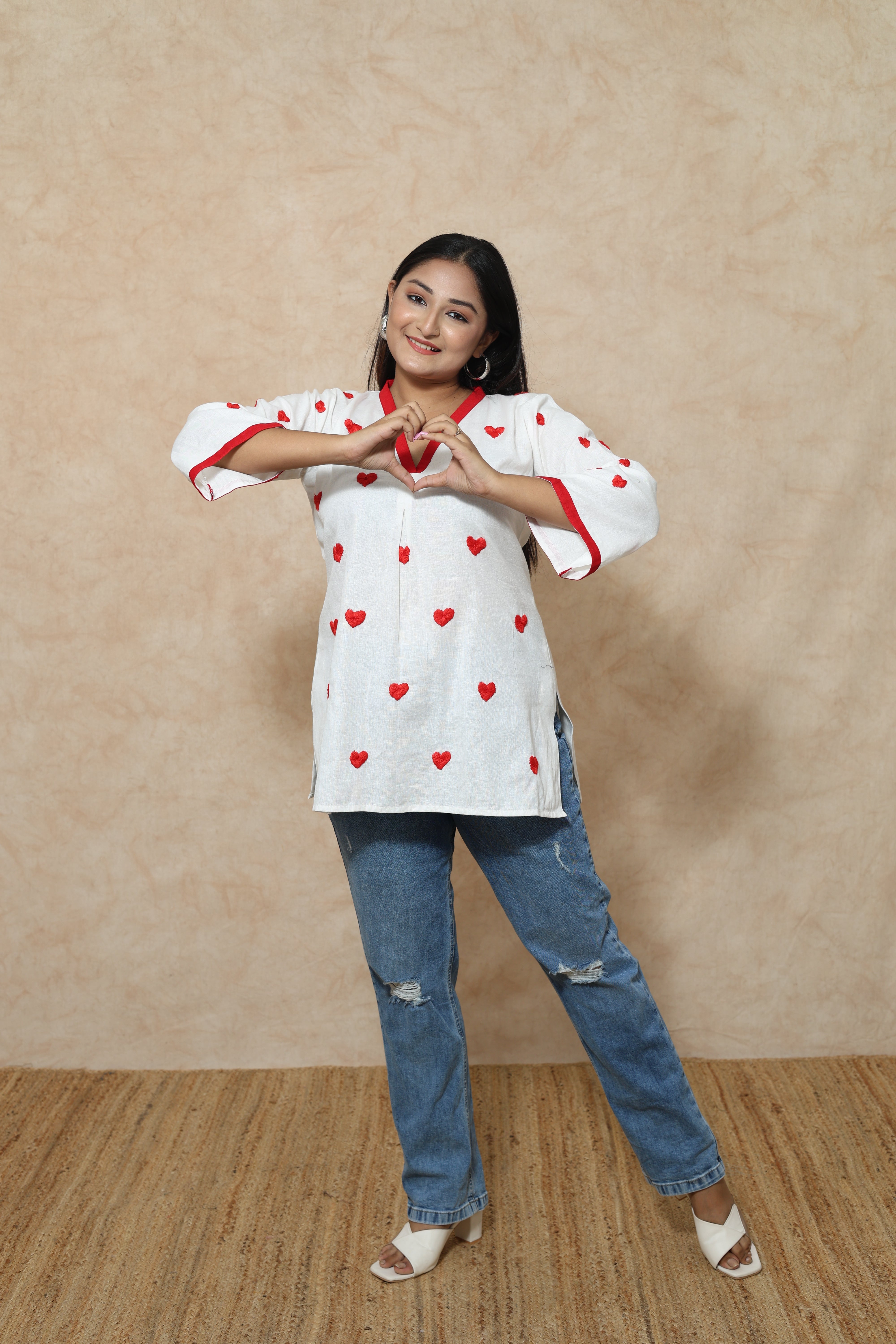 Heart Shape Hand Embroidery Cotton Short Kurti