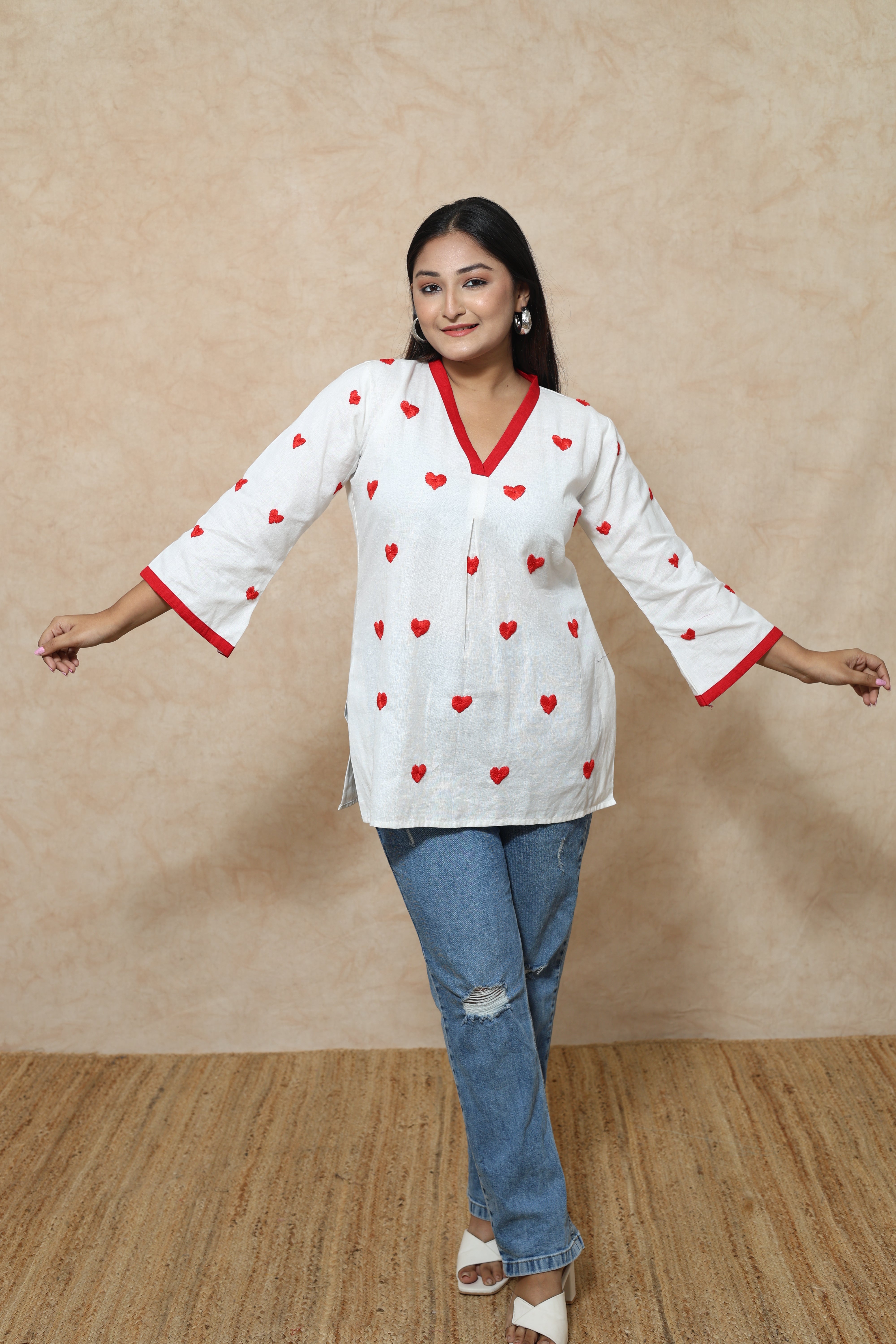 Heart Shape Hand Embroidery Cotton Short Kurti