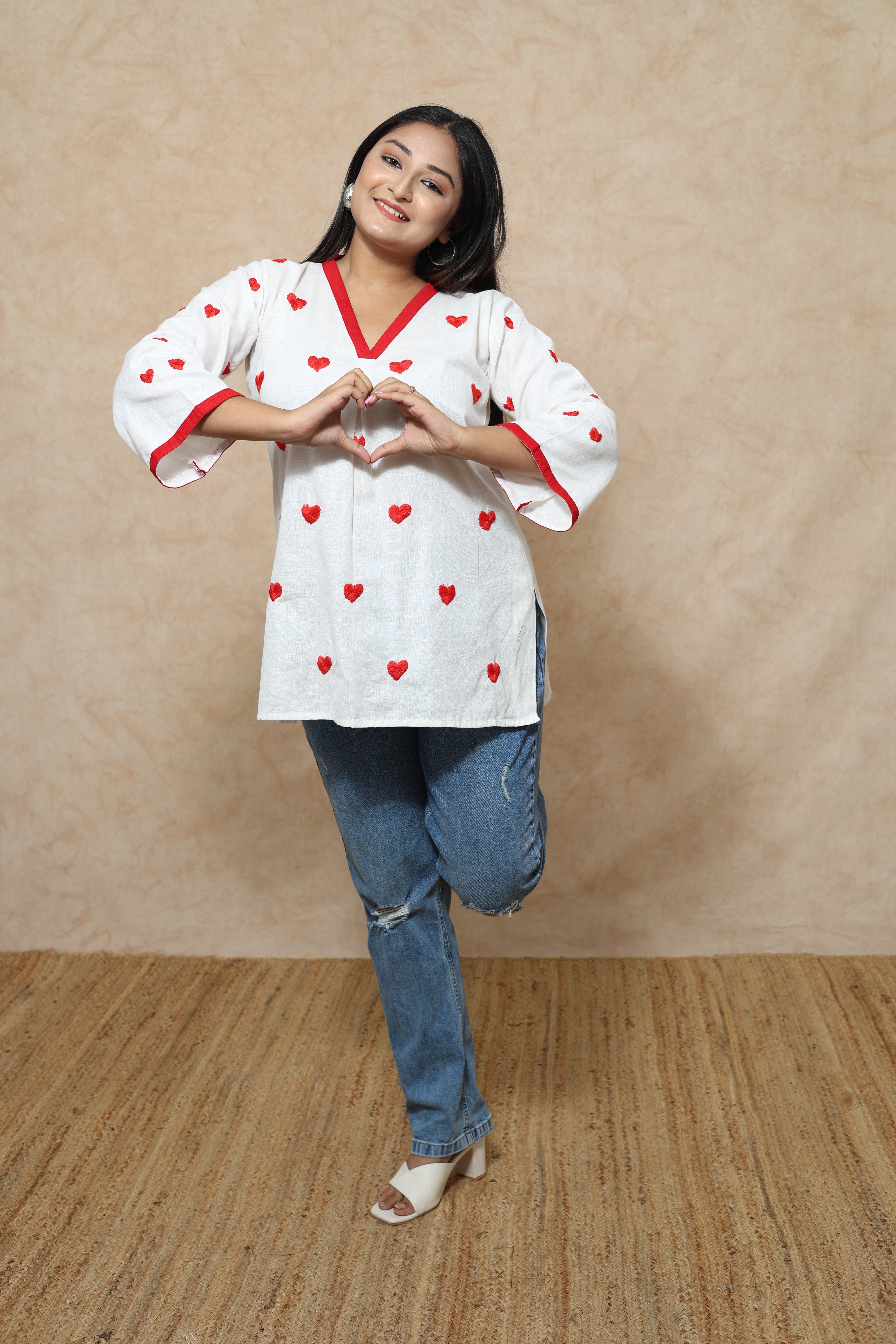 Heart Shape Hand Embroidery Cotton Short Kurti