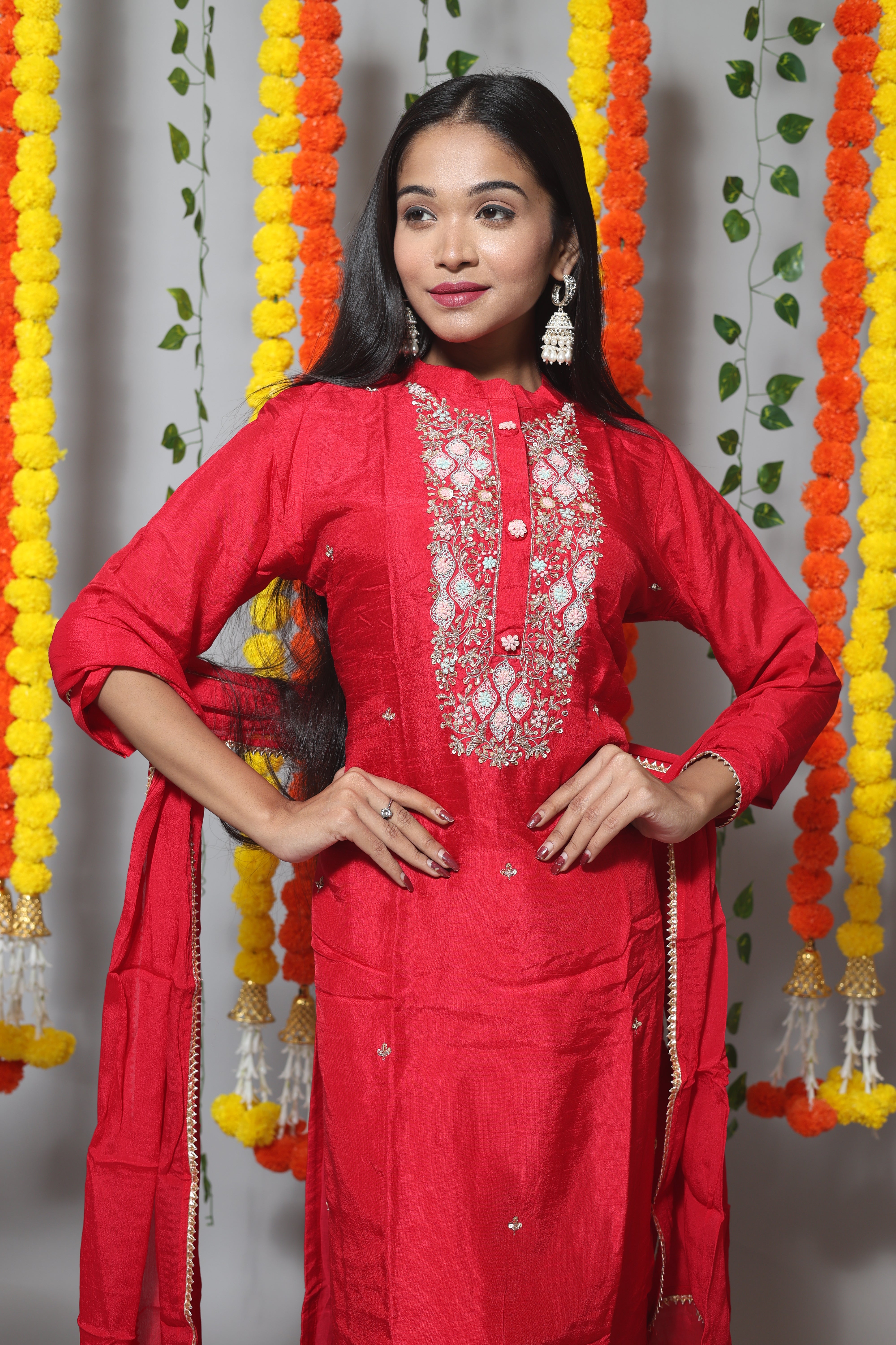 Red Handwork Dola Silk Suit Set
