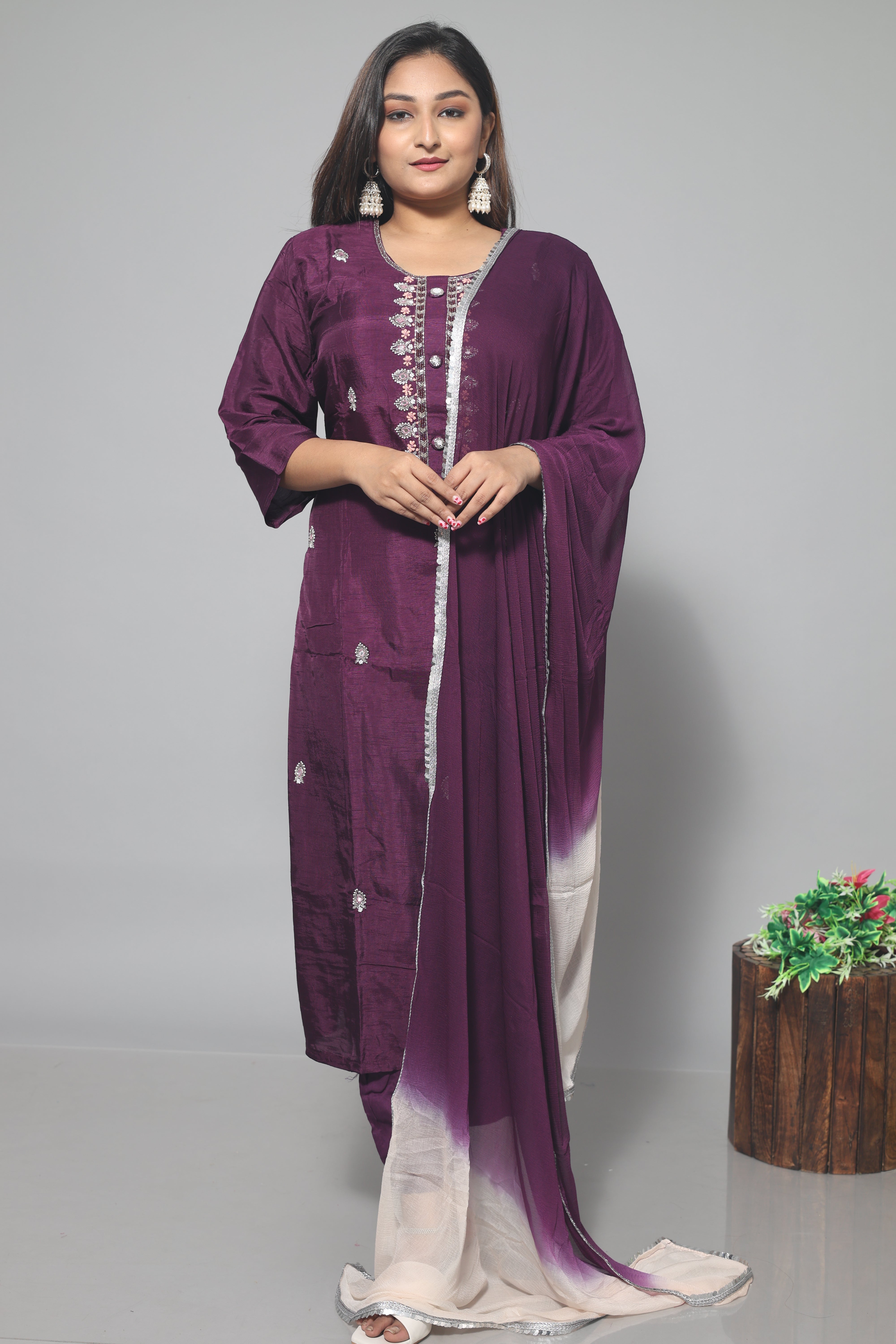 Dark purple dola silk suit set featuring exquisite handwork
