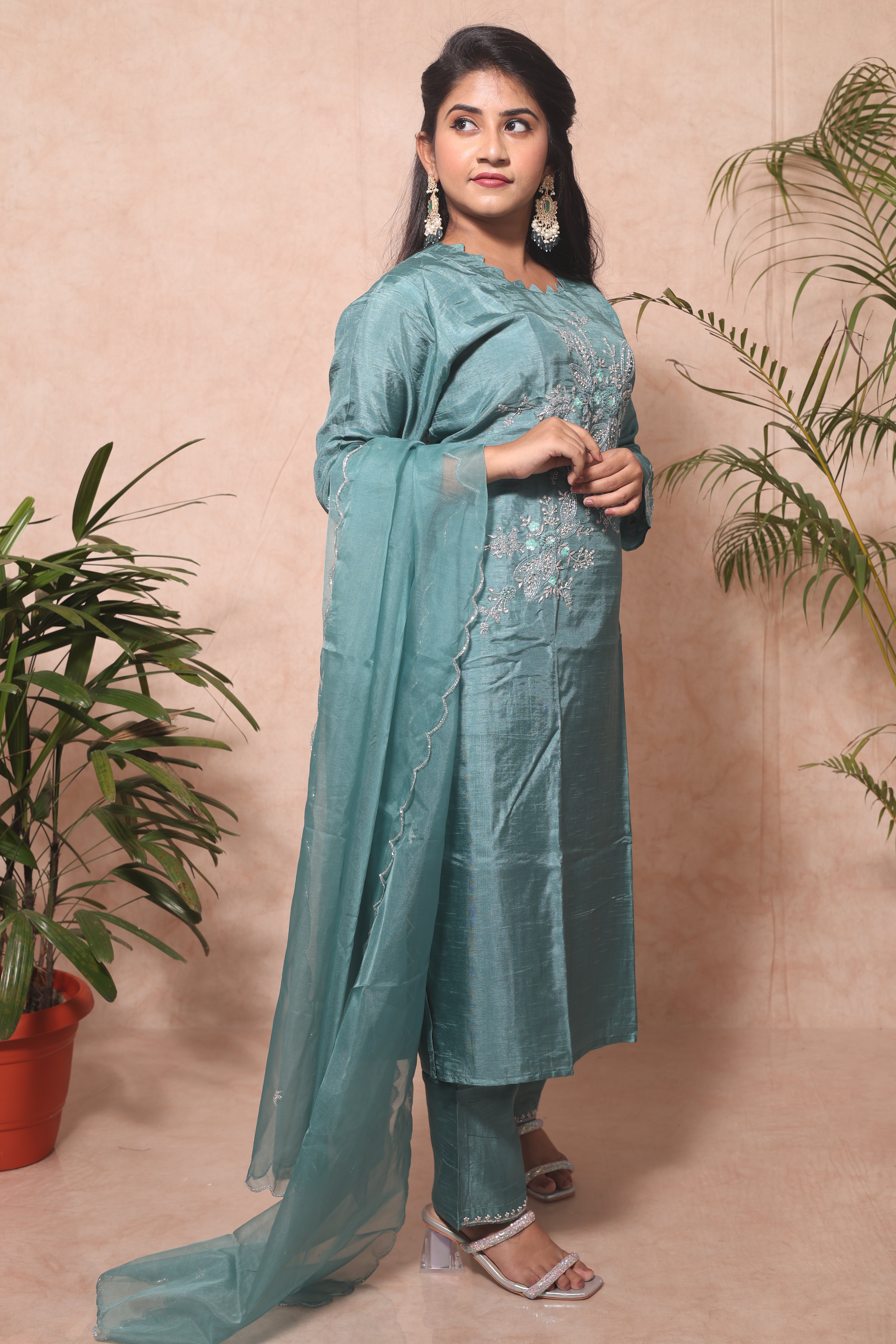 TURQUOISE COLOR DOLA SILK HANDWORK SUIT SET