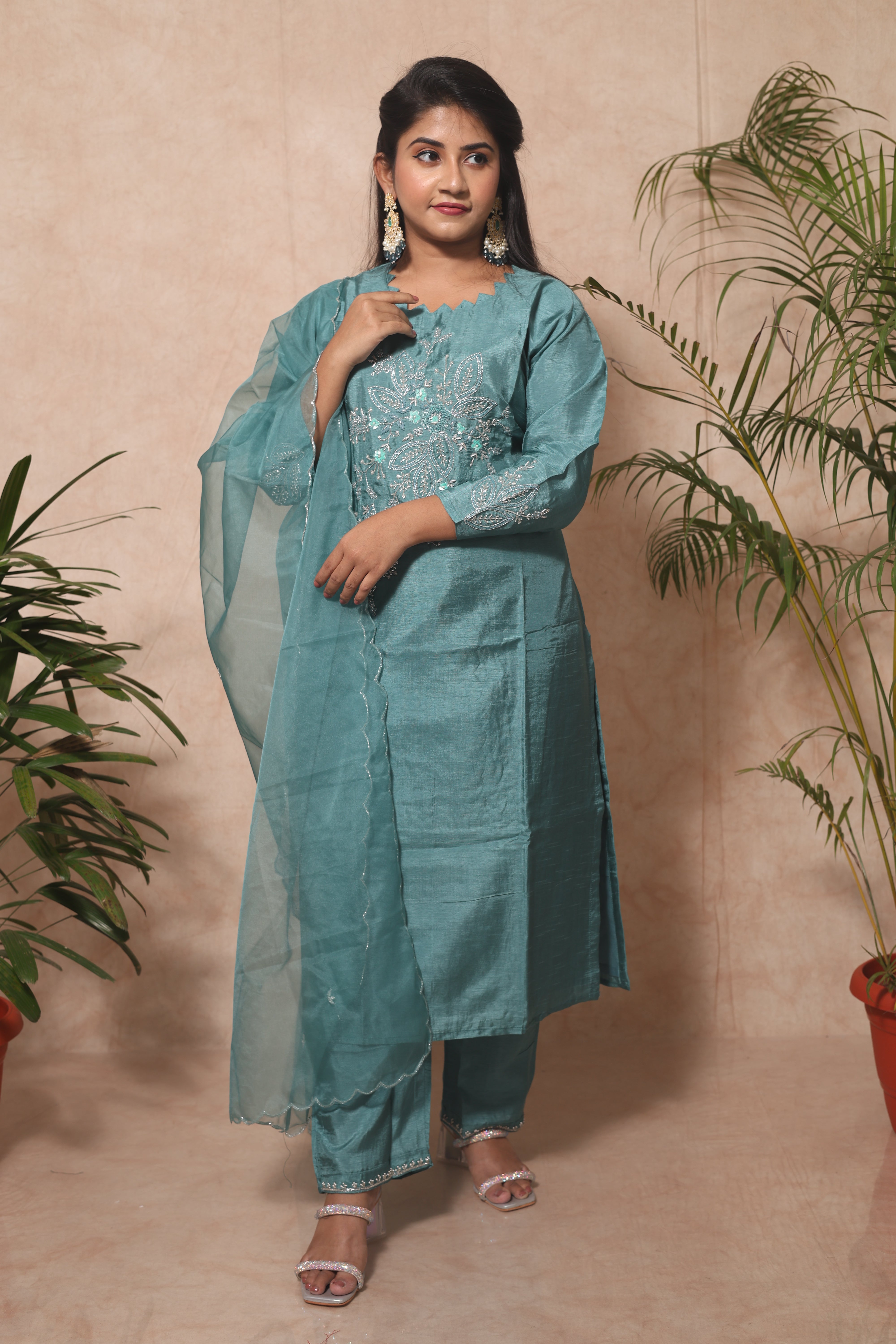 TURQUOISE COLOR DOLA SILK HANDWORK SUIT SET