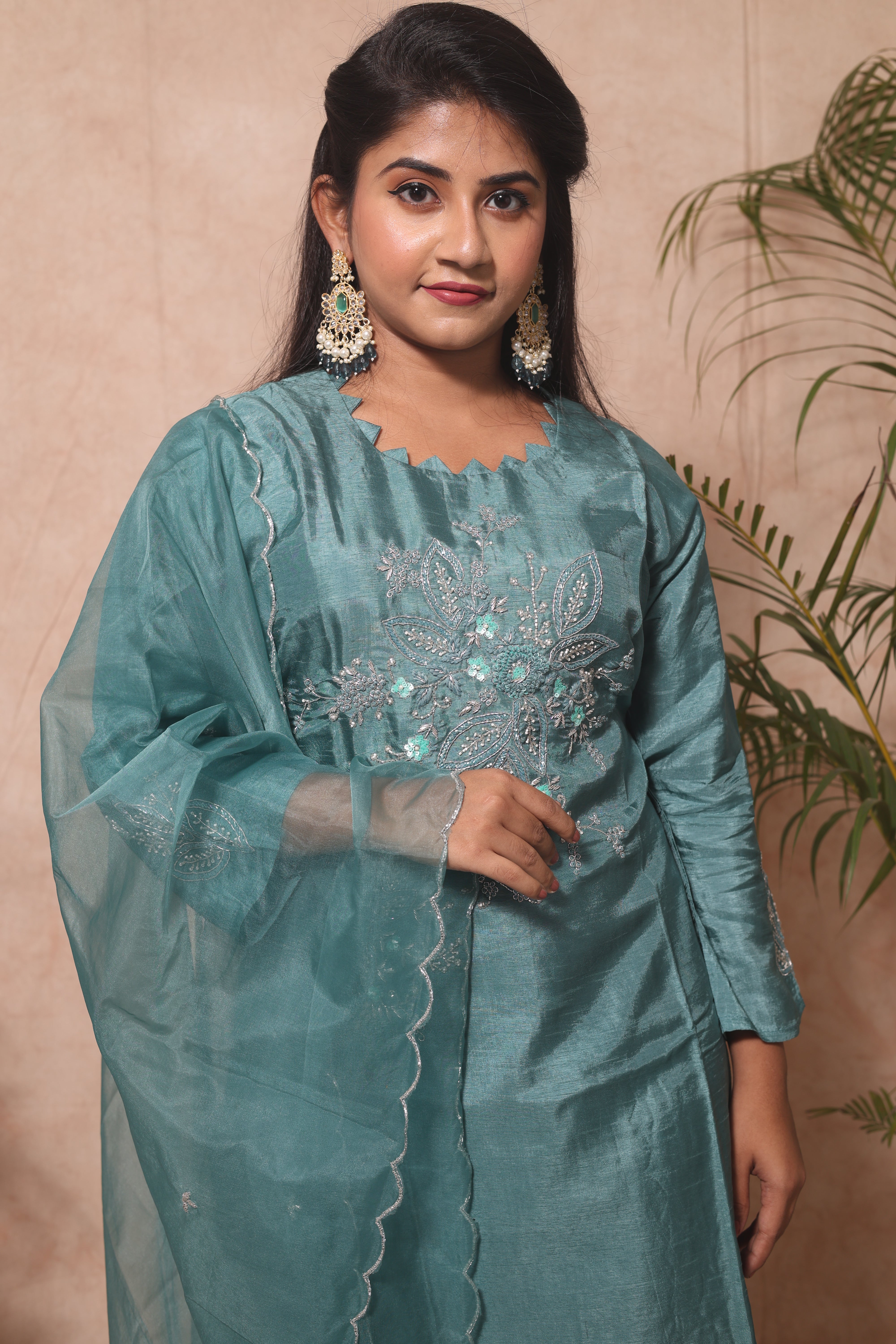 TURQUOISE COLOR DOLA SILK HANDWORK SUIT SET