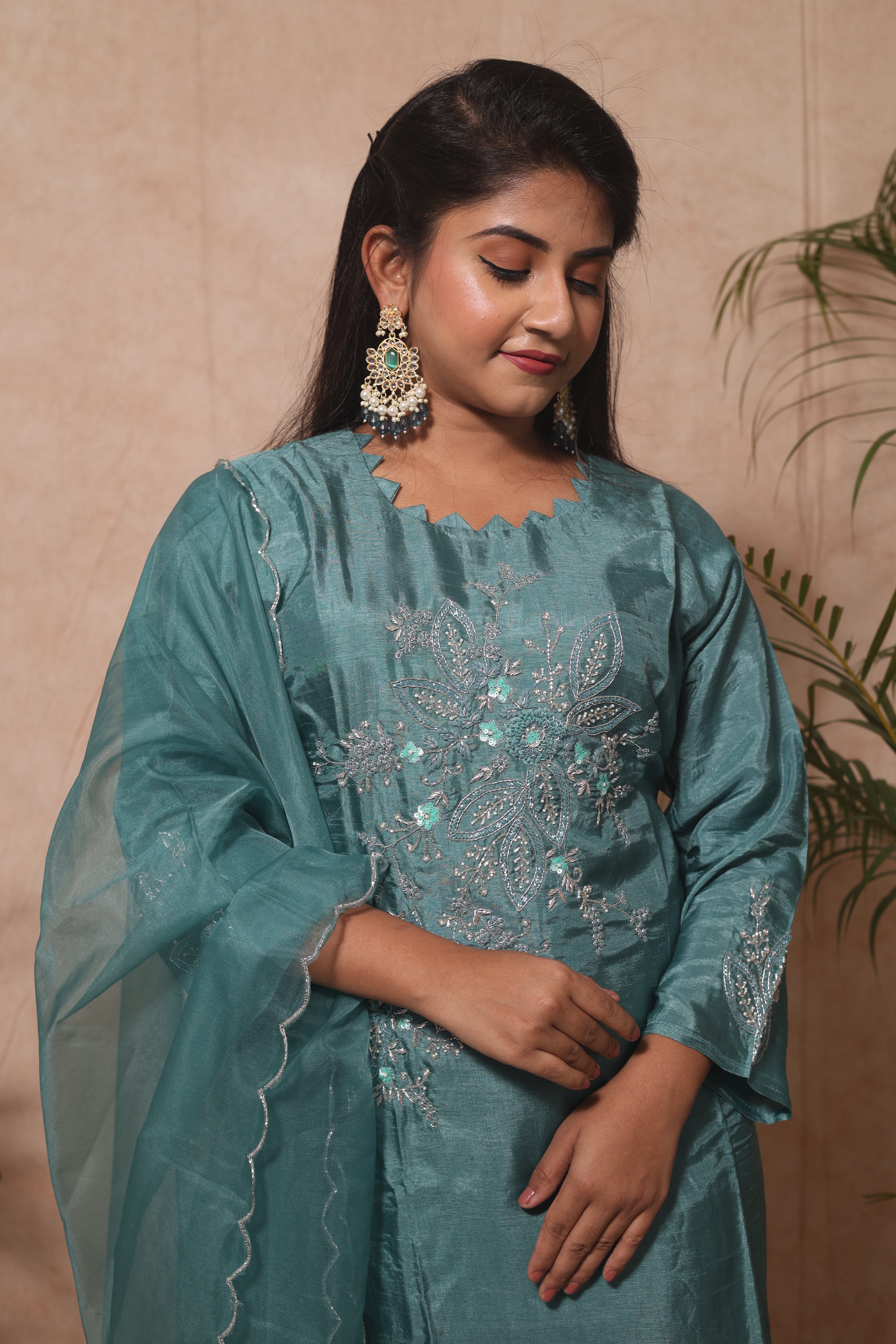 TURQUOISE COLOR DOLA SILK HANDWORK SUIT SET