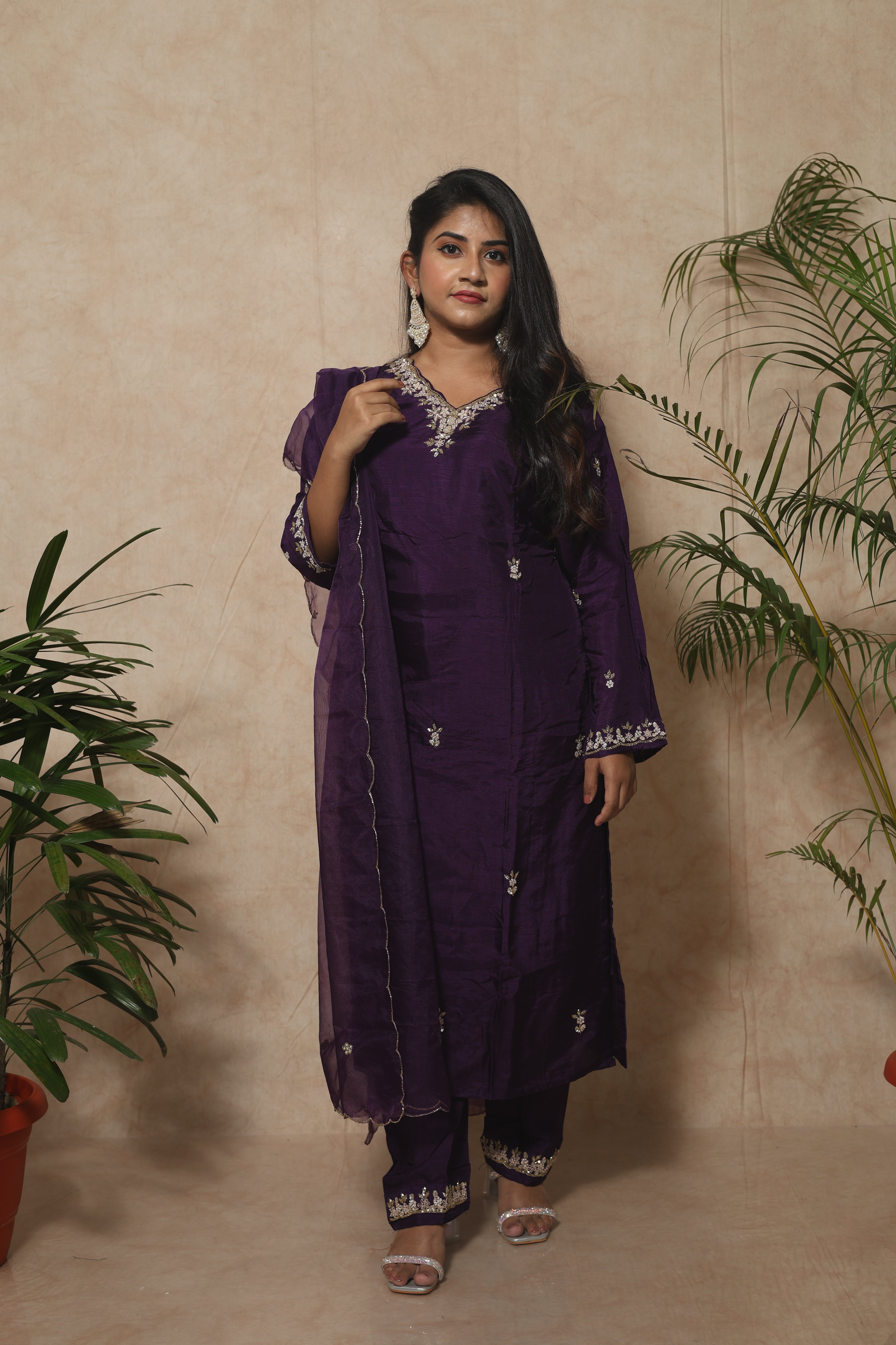 Purple dola silk suit set with intricate handwork