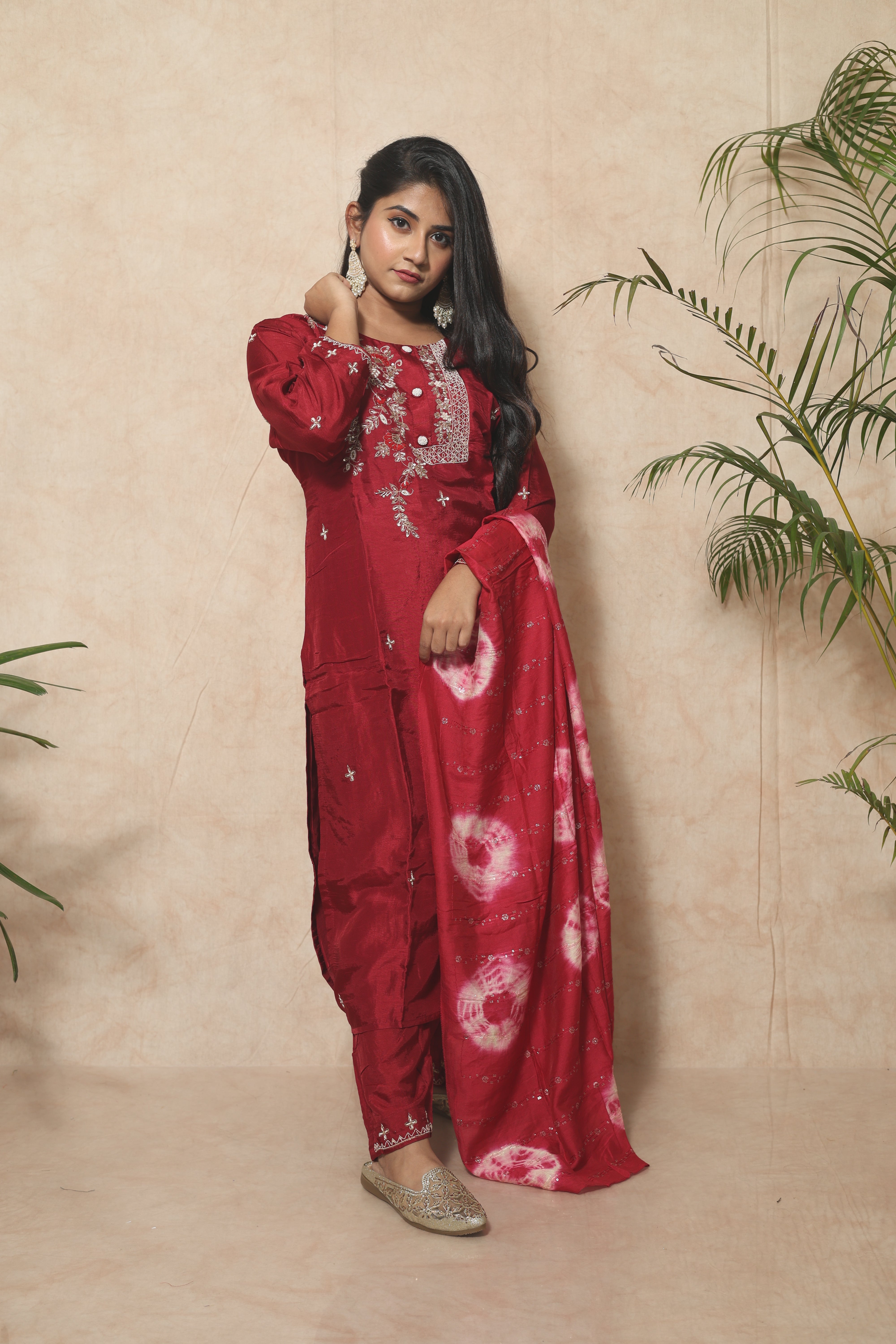 Red Dola Silk Handwork Suit Set