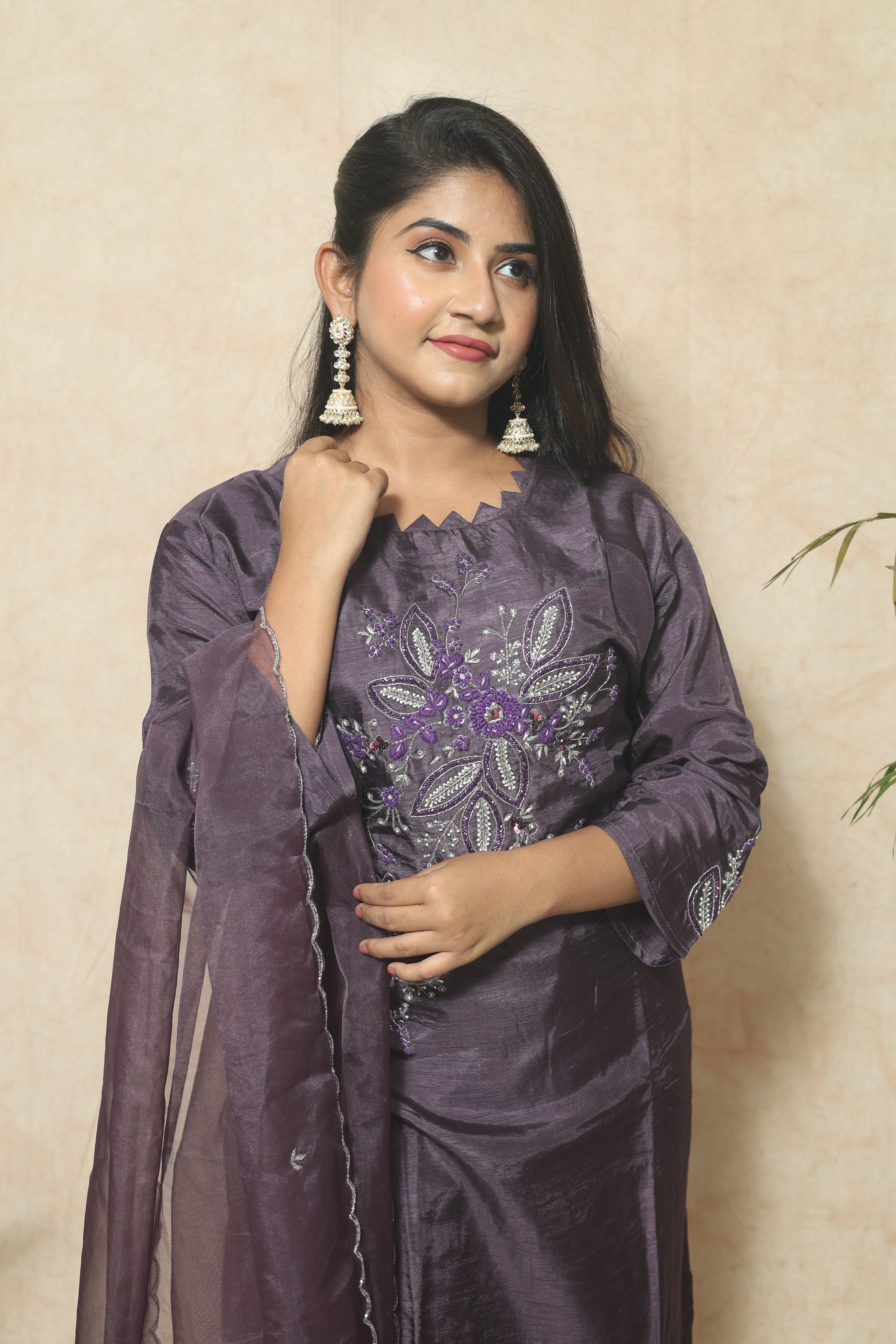 Dusty Purple Color Handwork Dola Silk Suit Set