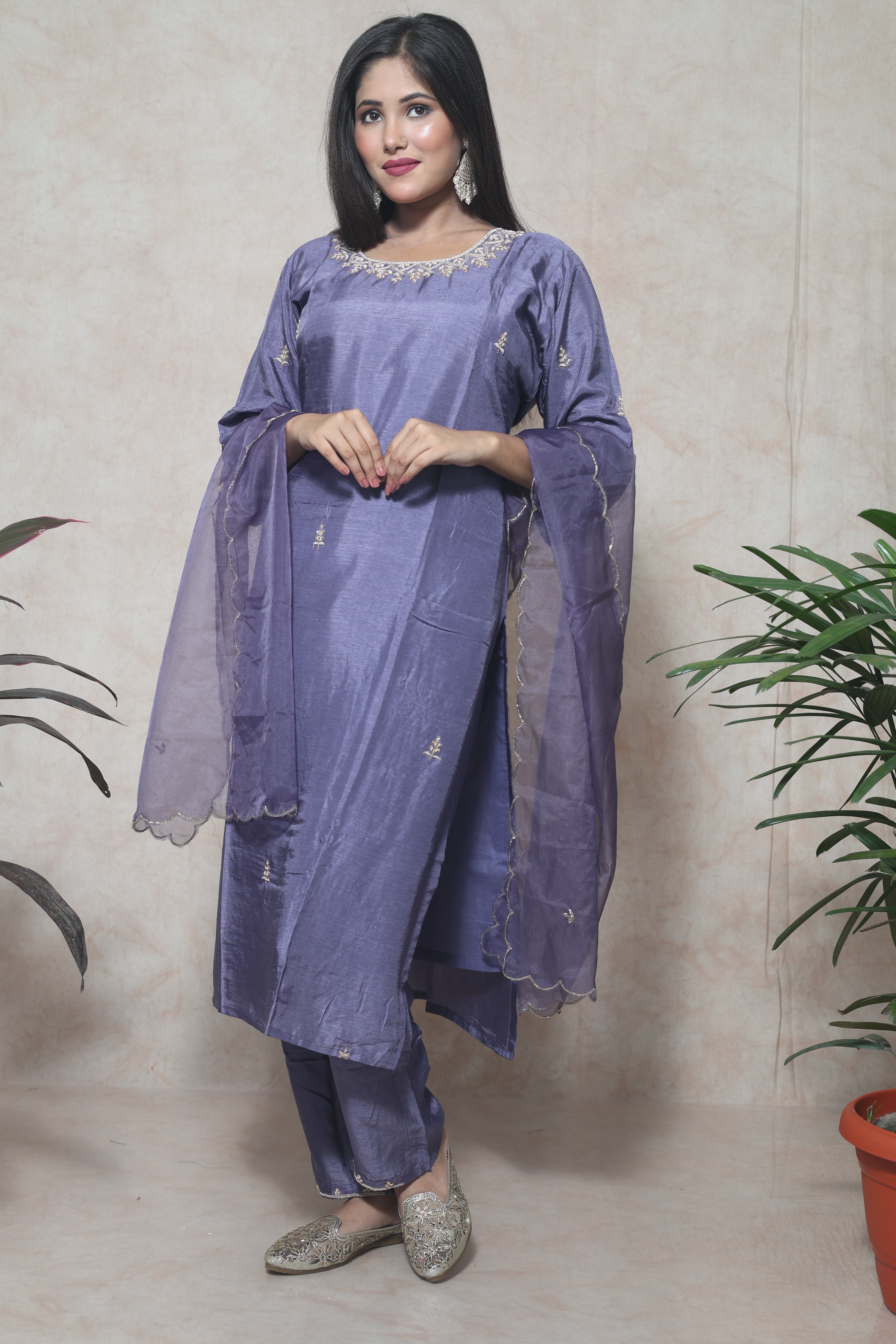Lavender Color Dola Silk Handwork Suit Set