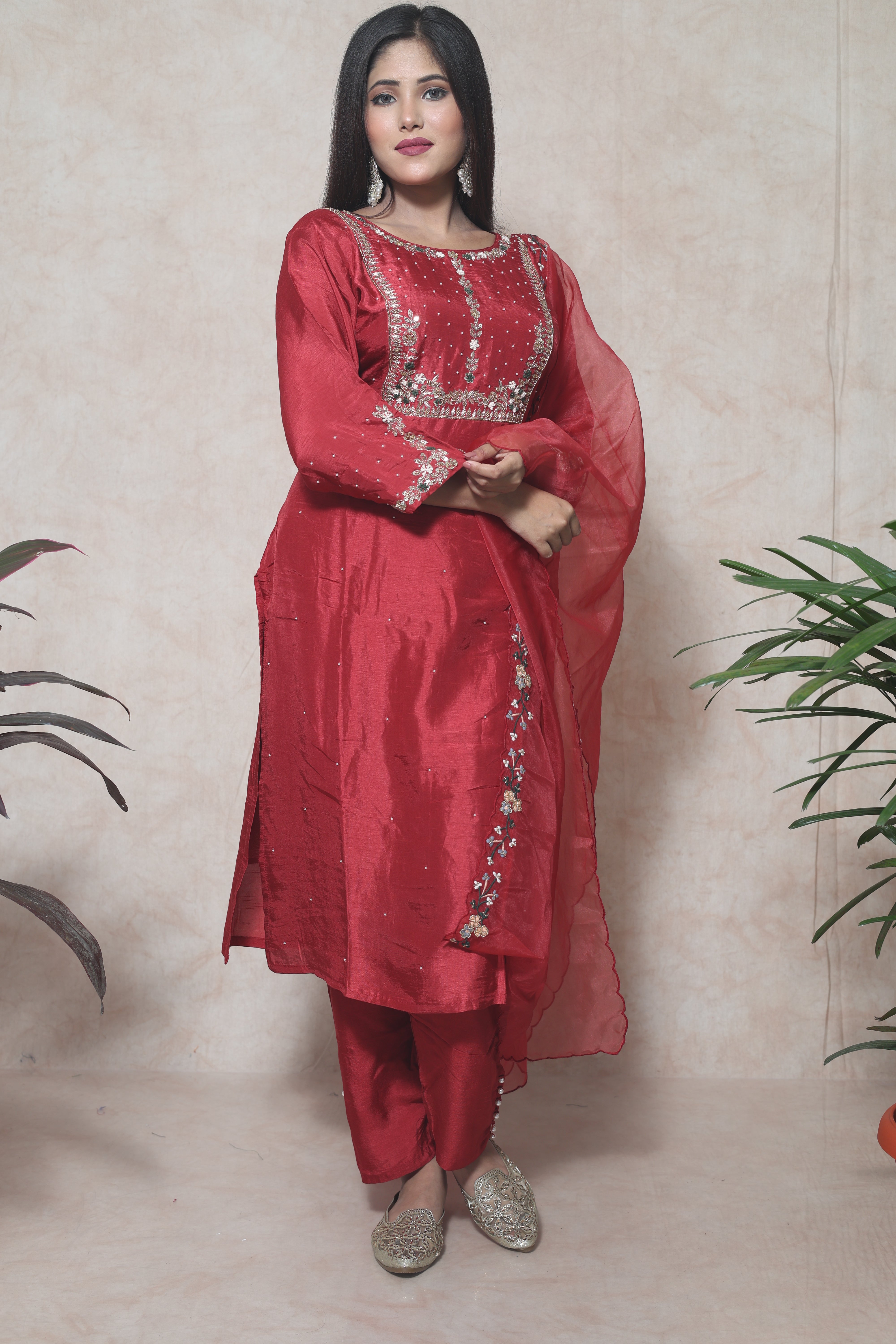 Red Color Handwork Dola Silk Suit Set