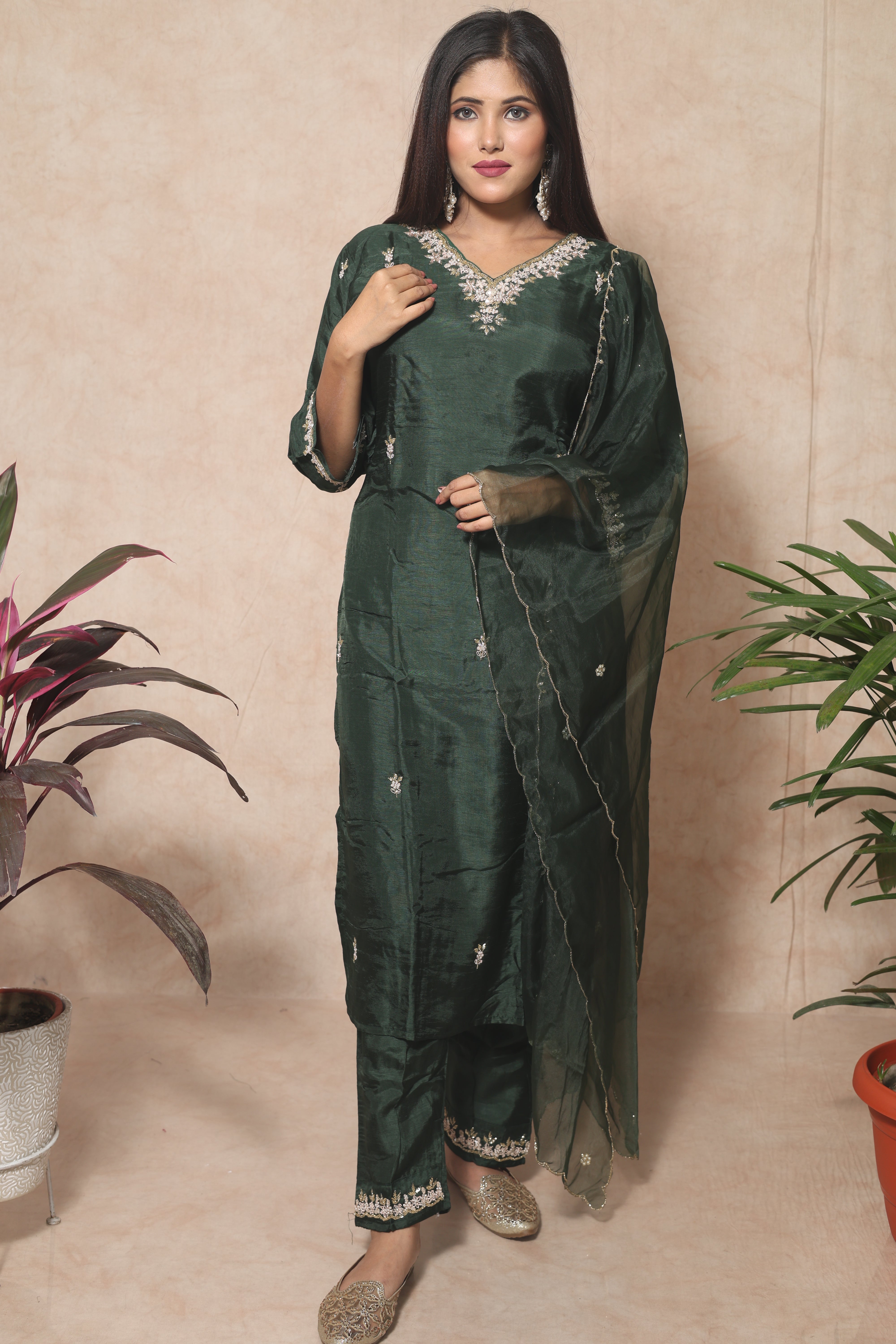 Handwork Dola Silk Green Suit Set