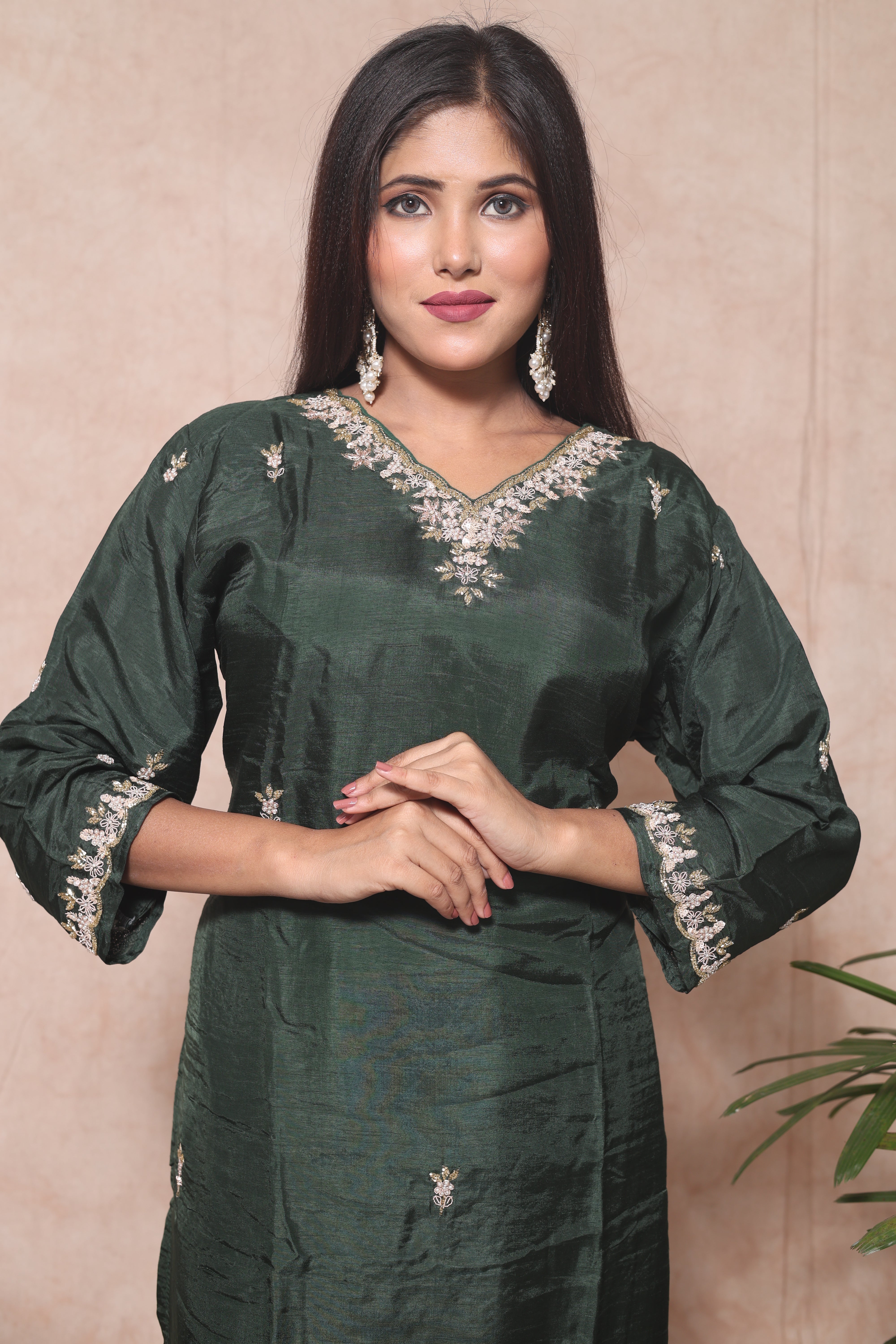 Handwork Dola Silk Green Suit Set