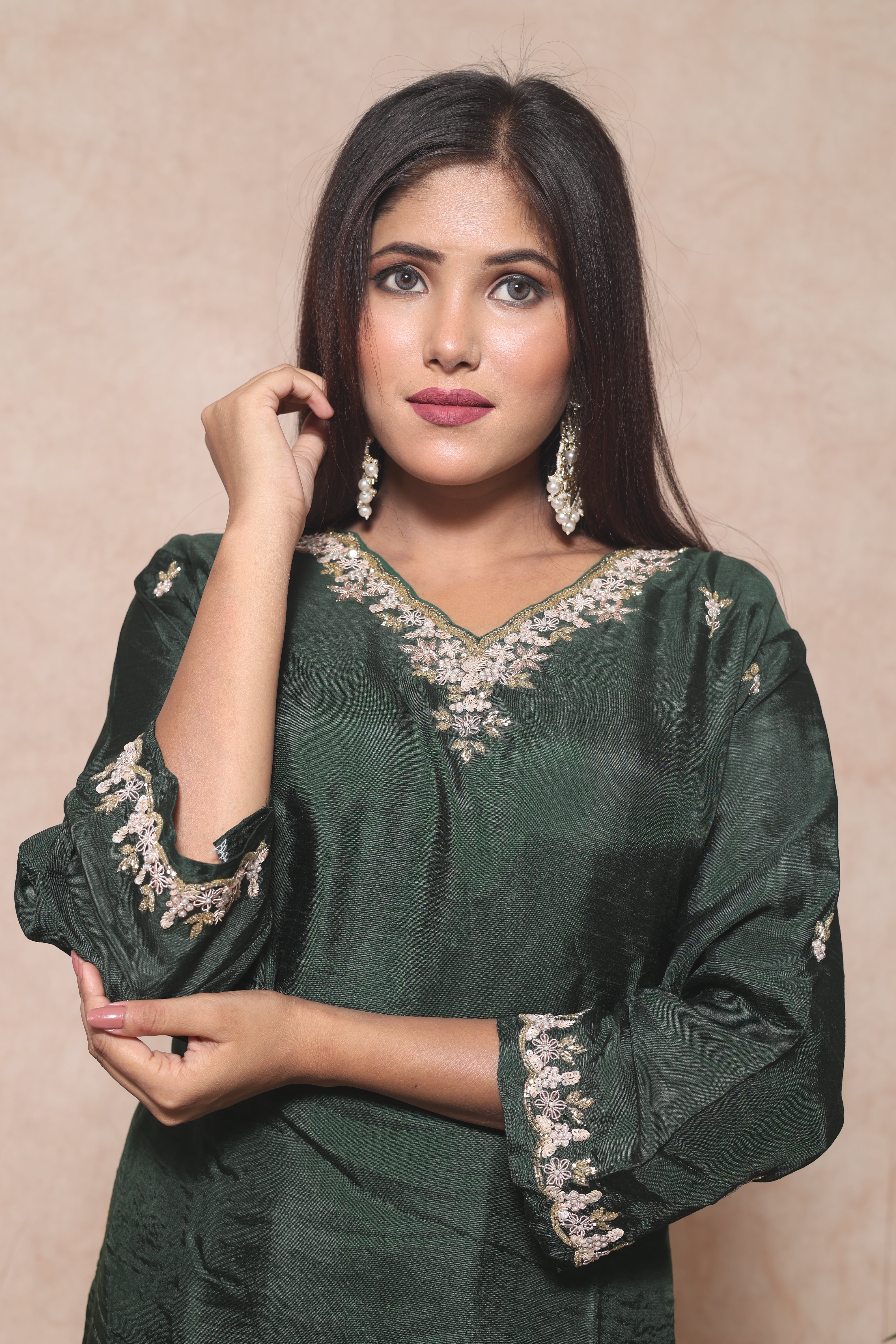 Handwork Dola Silk Green Suit Set