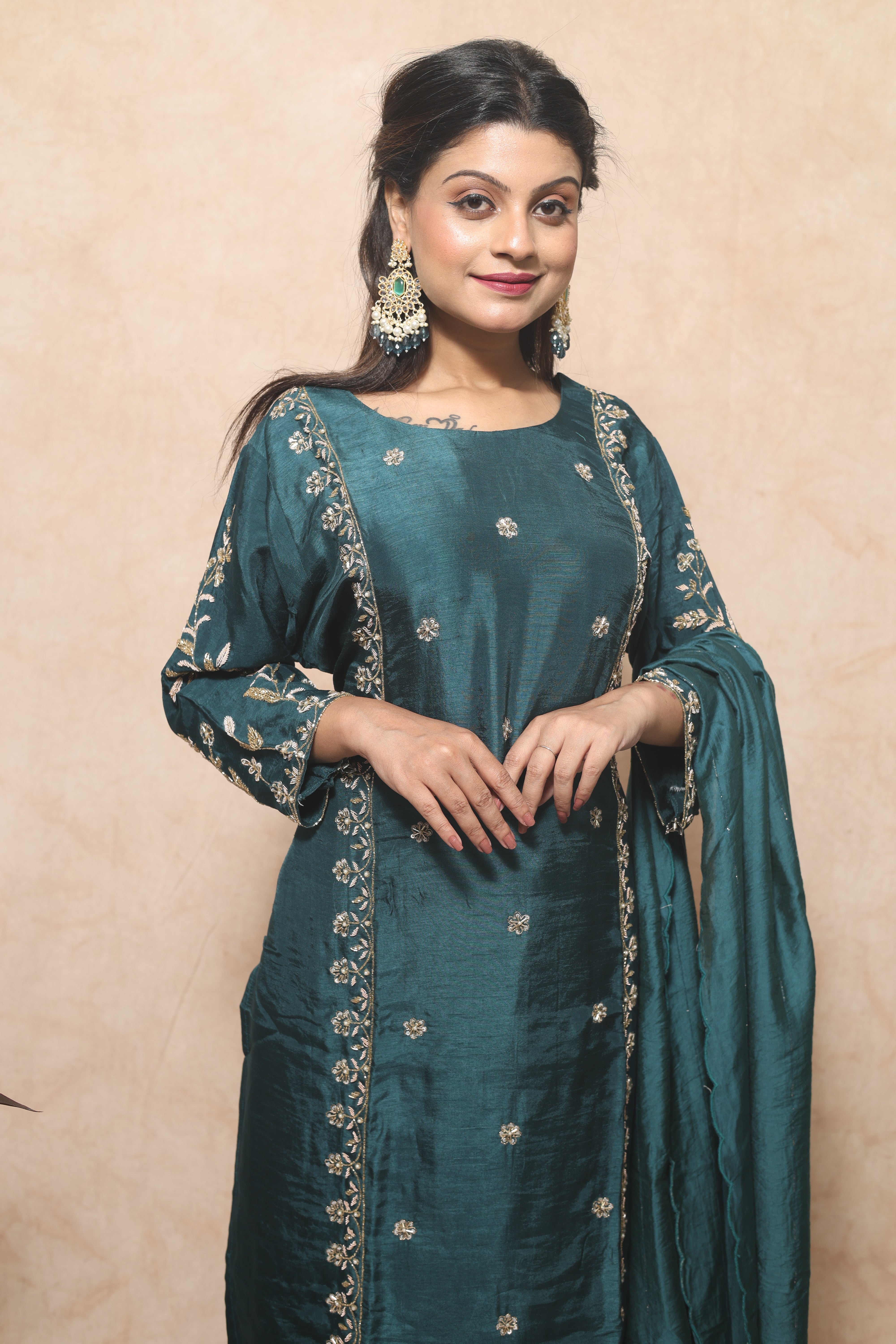 Peacock Green Color Handwork Dola Silk Suit Set