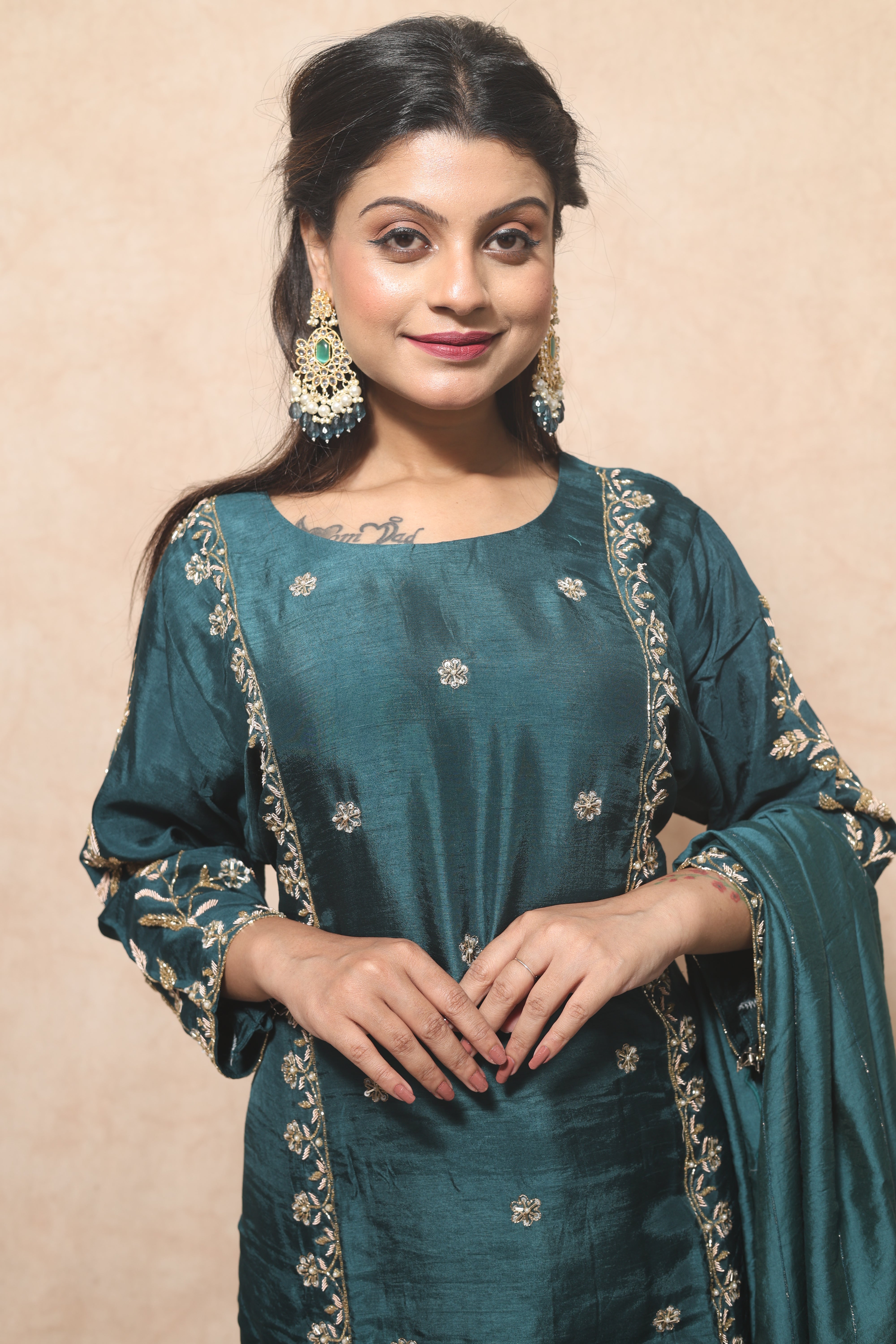 Peacock Green Color Handwork Dola Silk Suit Set