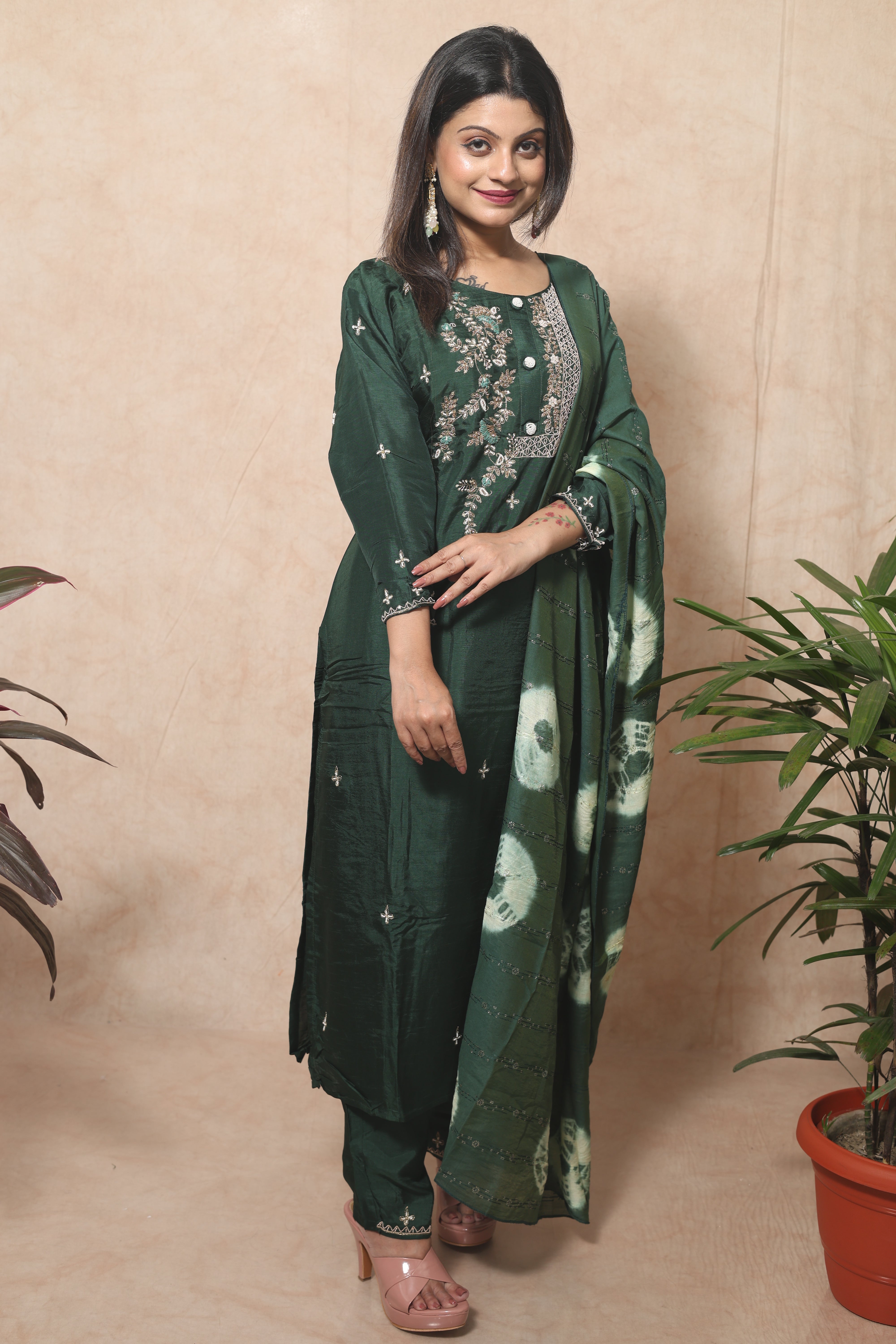 Green Dola Silk Hand Embroidery Suit Set