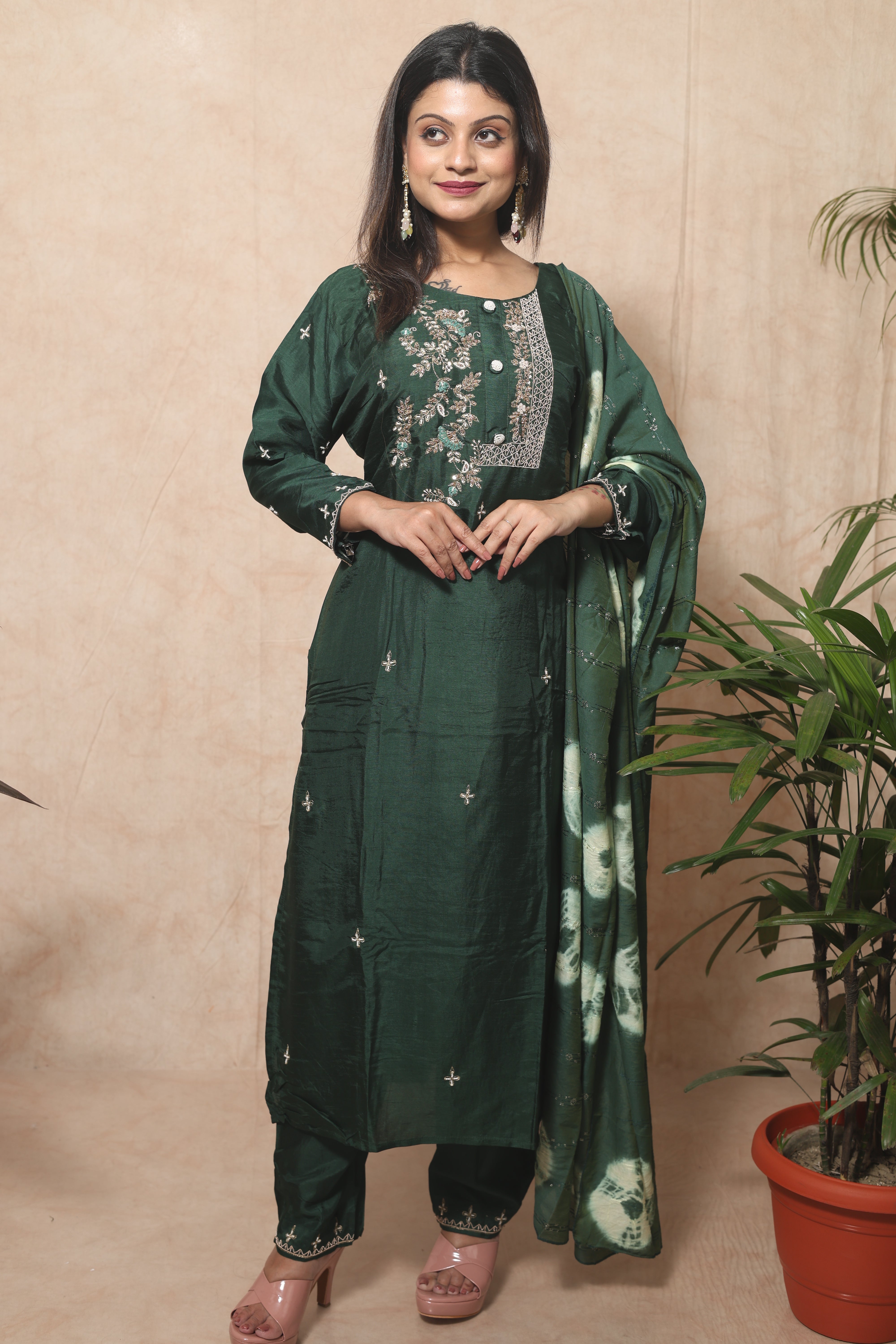 Green Dola Silk Hand Embroidery Suit Set