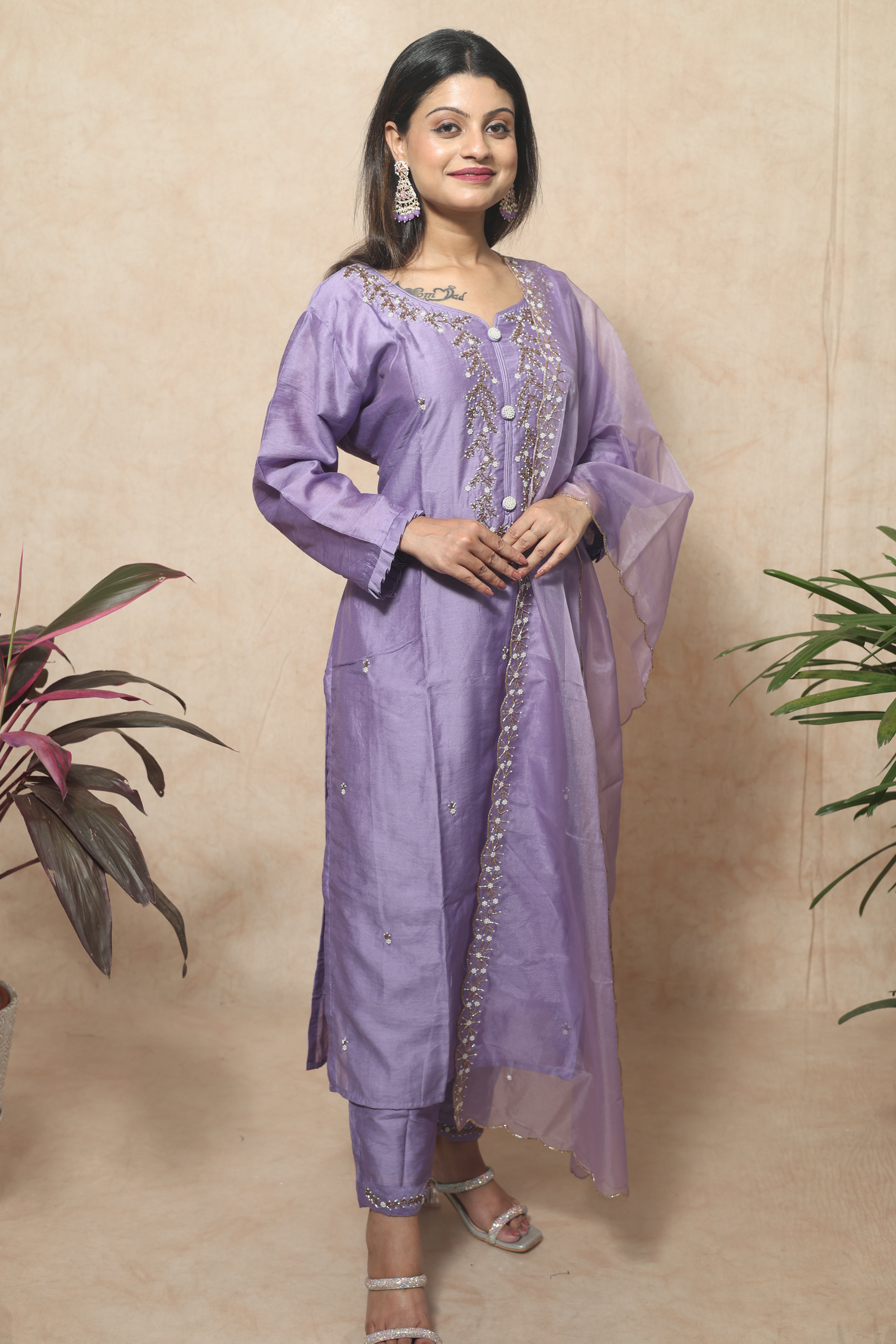 Lavender Color Dola Silk Hand Embroidery Suit Set