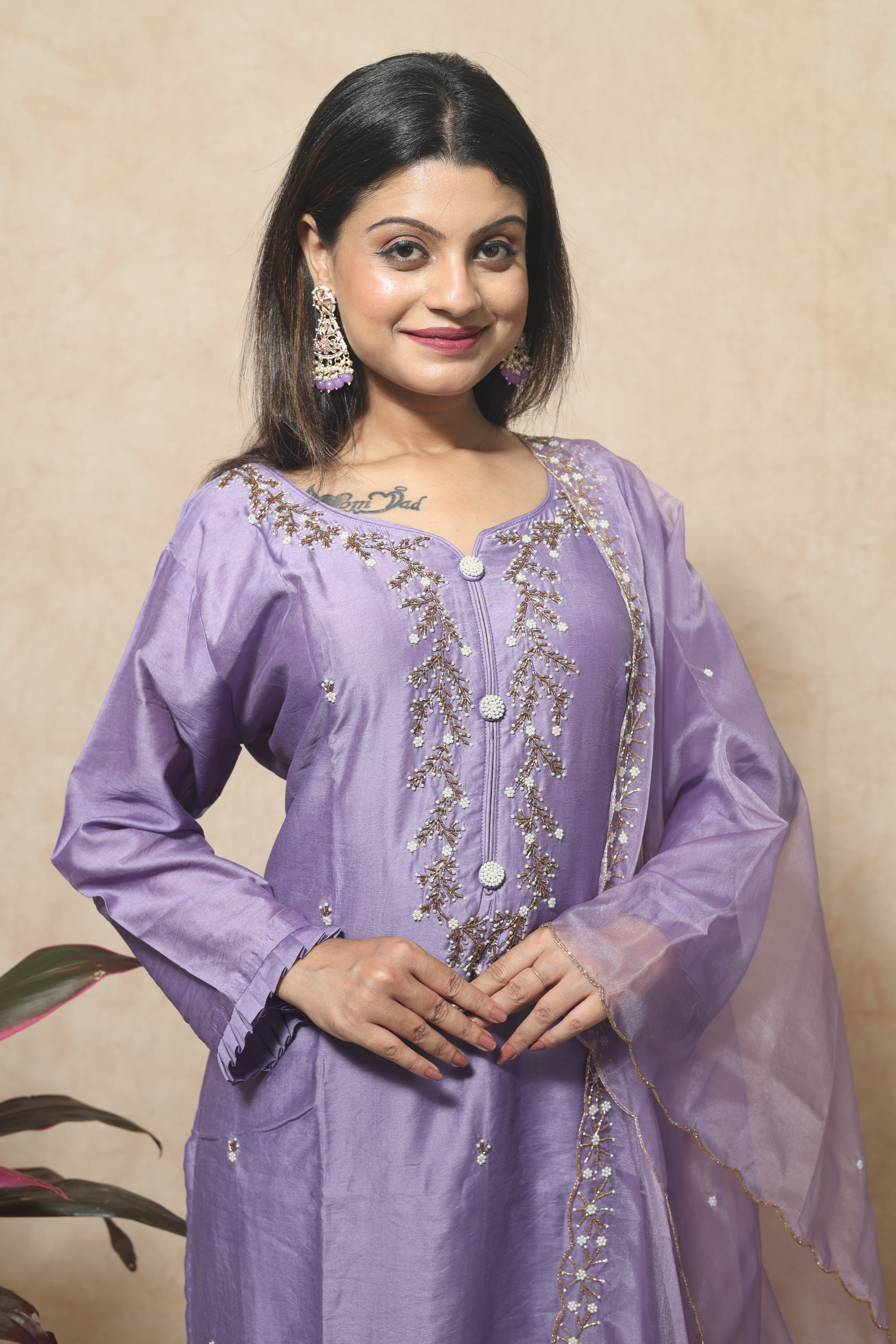 Lavender Color Dola Silk Hand Embroidery Suit Set