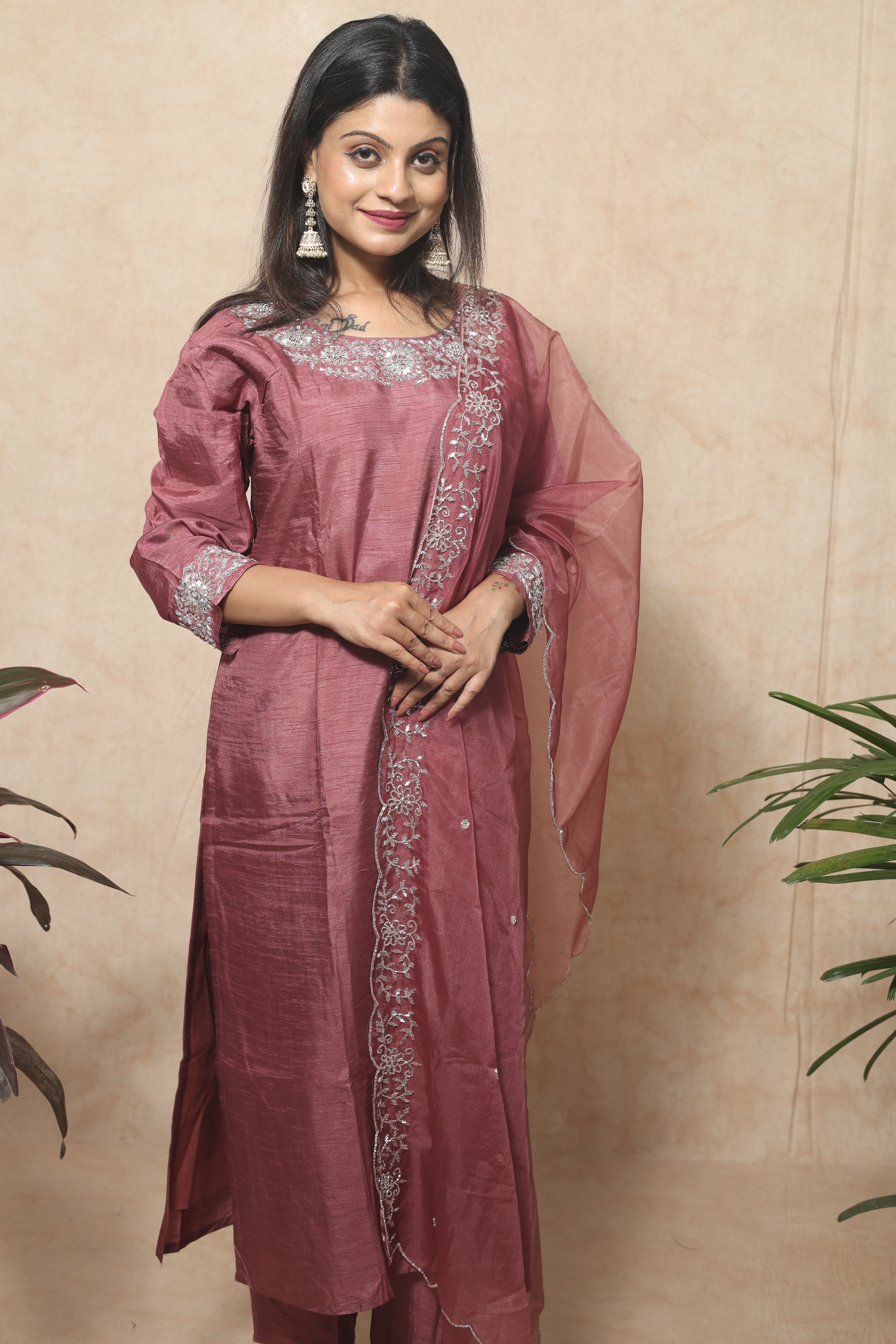 Dusty Pink Color Hand Embroidery Dola Silk Suit Set