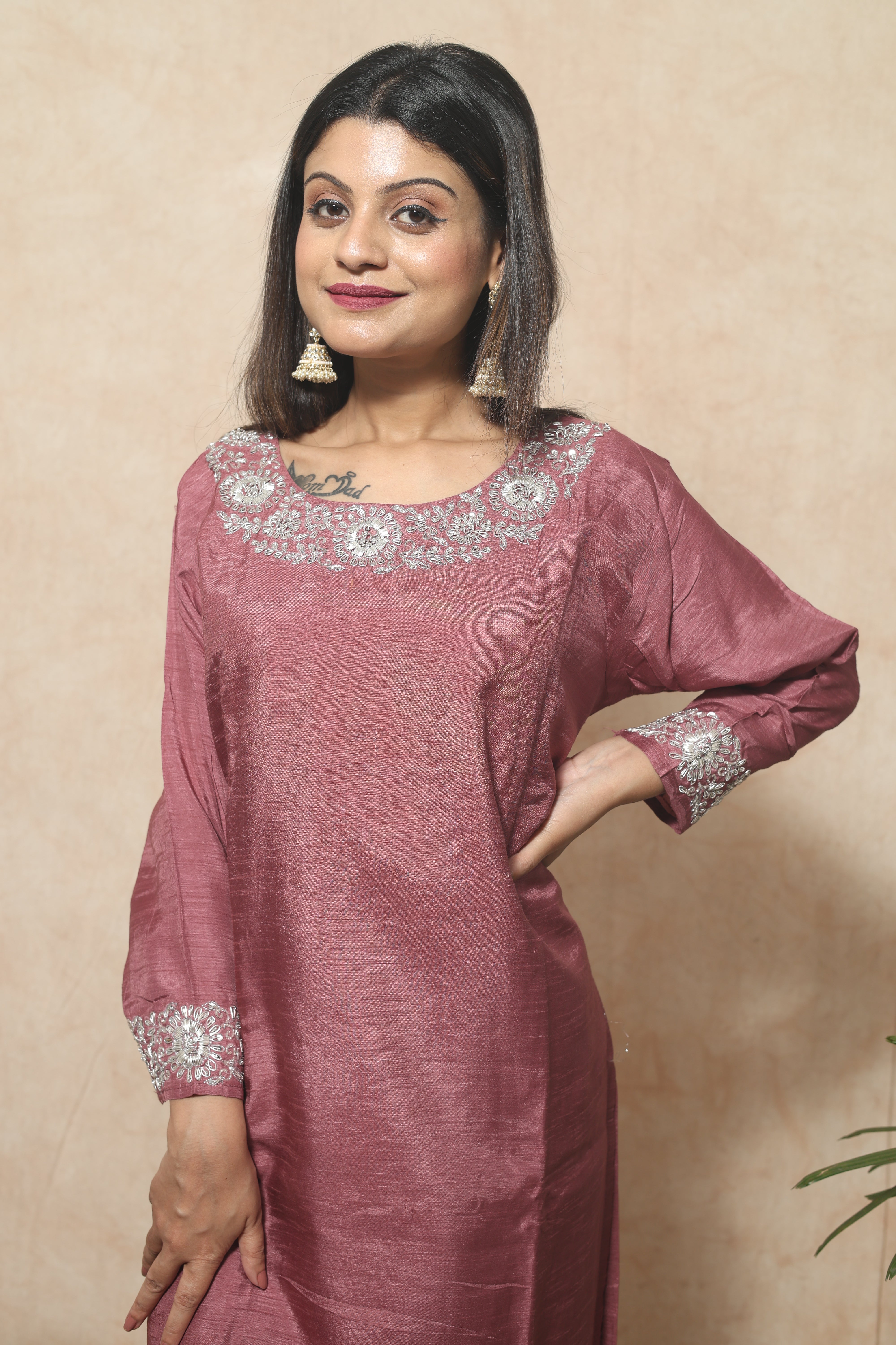 Dusty Pink Color Hand Embroidery Dola Silk Suit Set