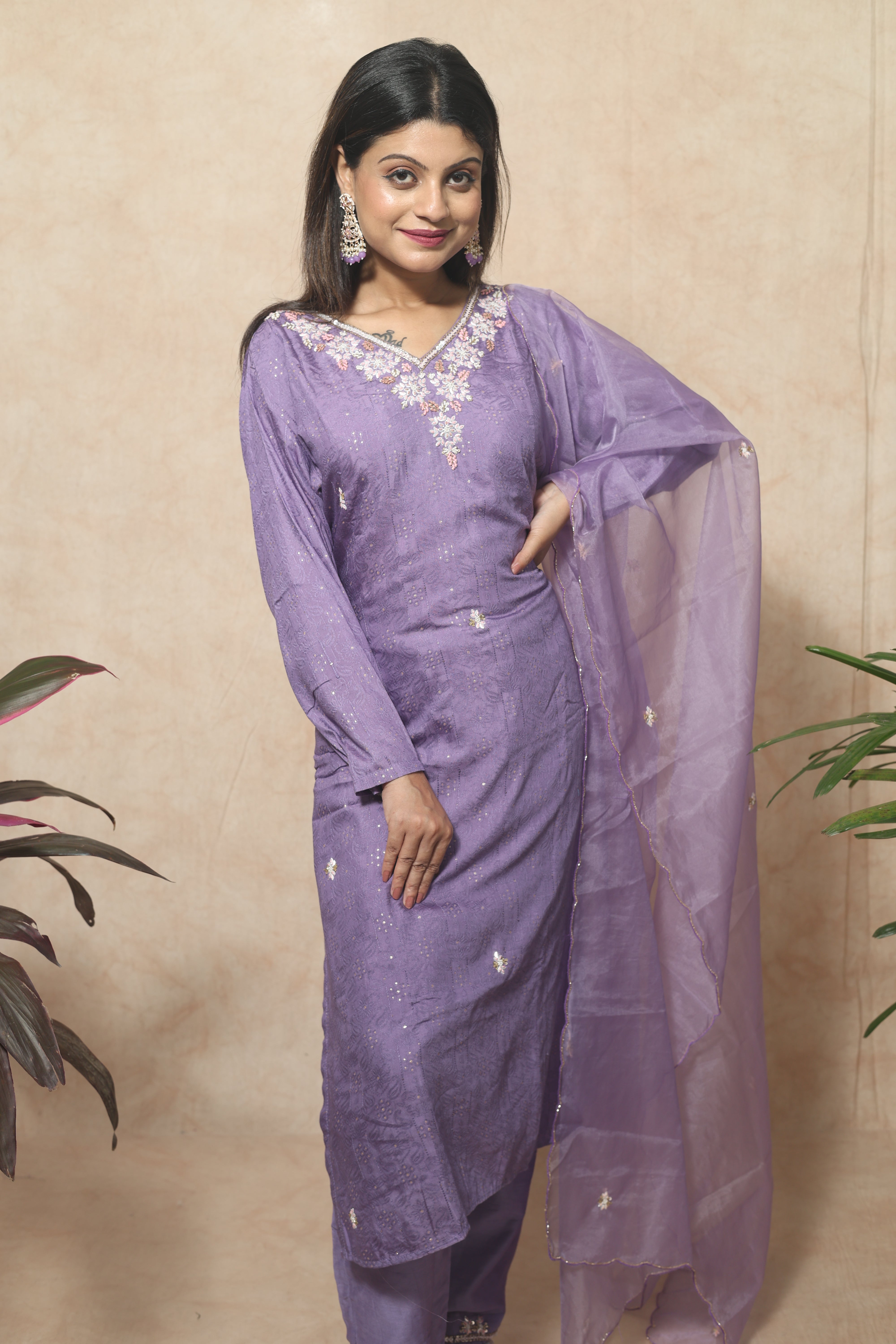 Hand Embroidery Lavender Color Dola Silk Suit Set