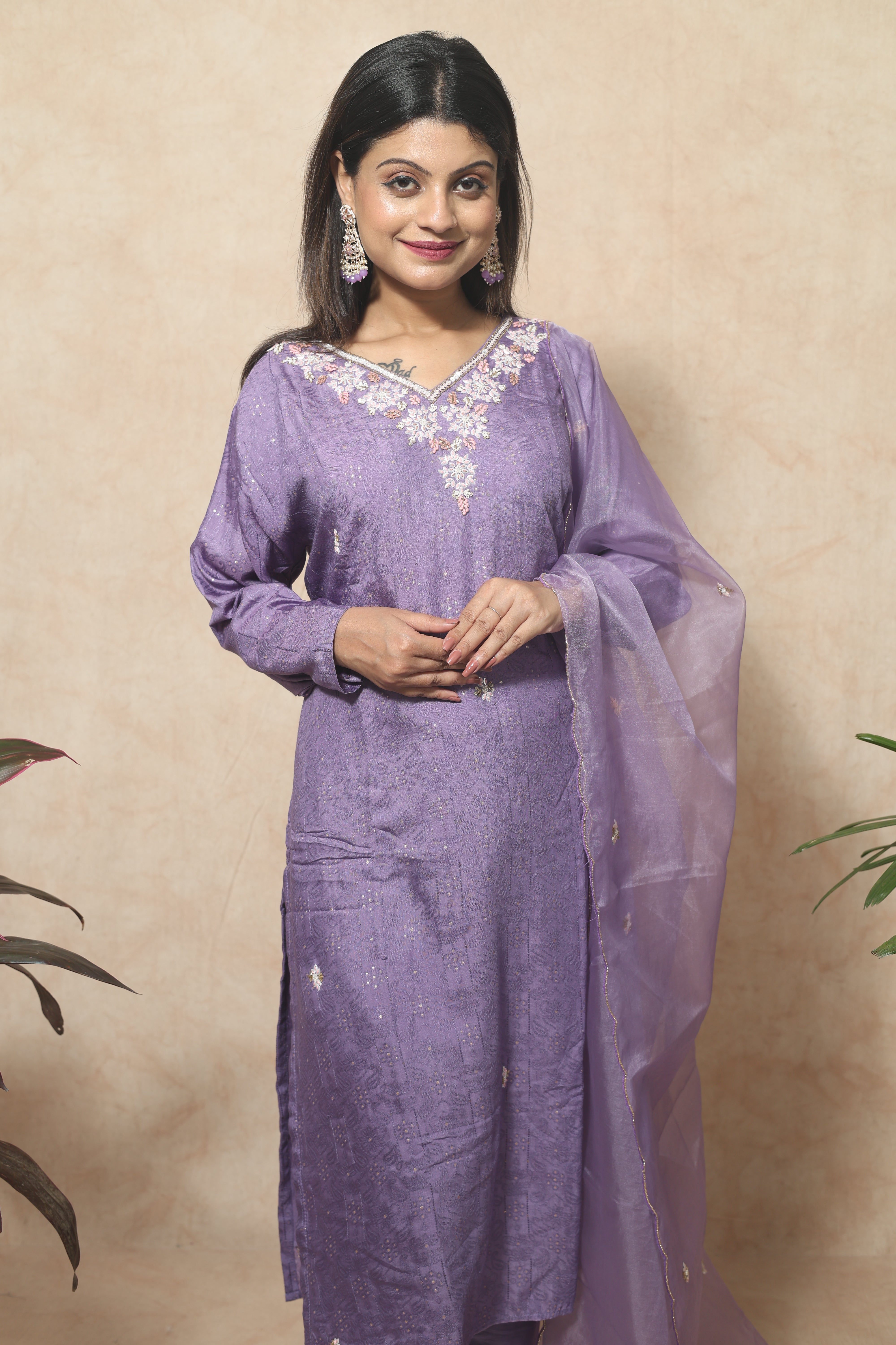 Hand Embroidery Lavender Color Dola Silk Suit Set